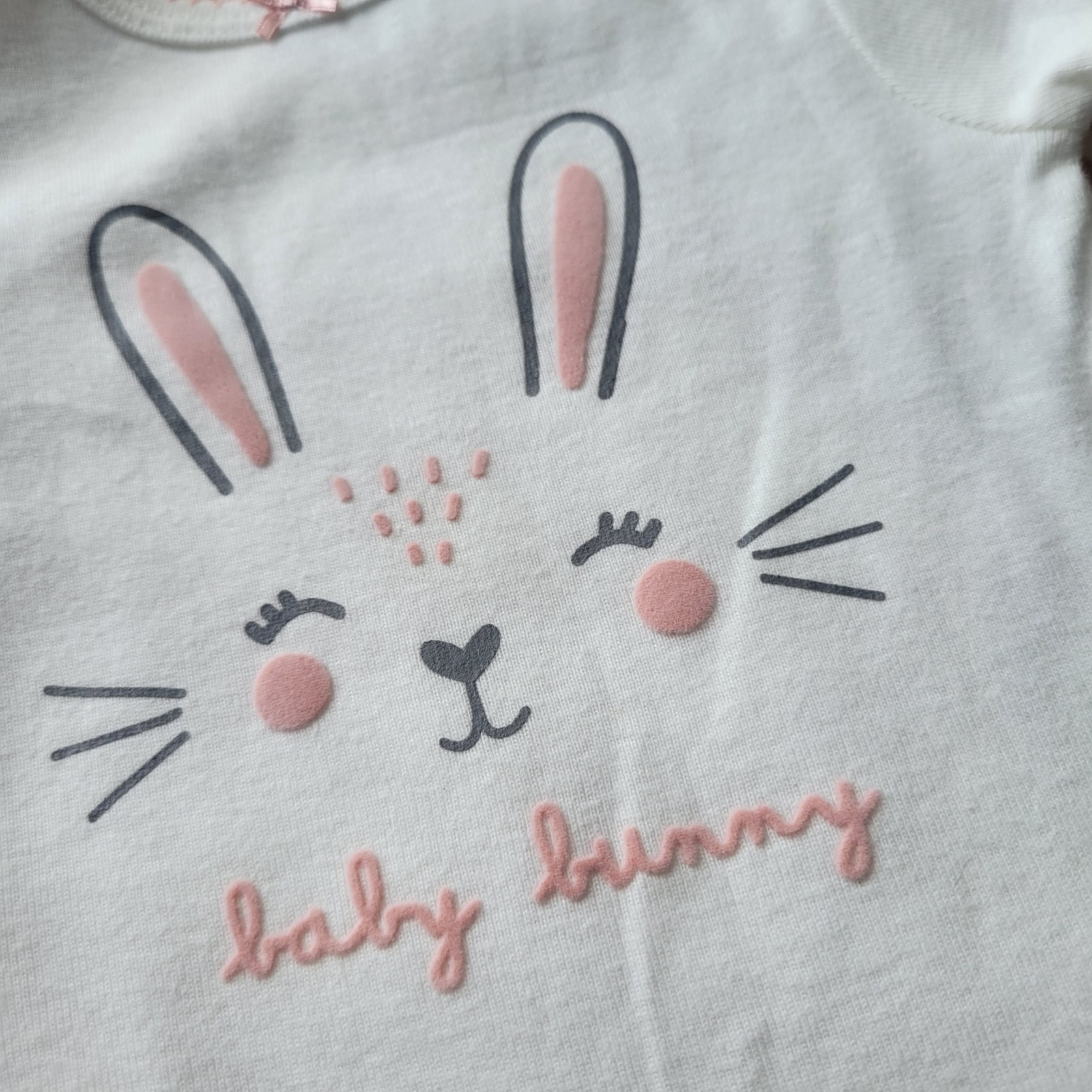 Carters Baby Girl 9M 2 Piece Set Bunny Rabbit Bodysuit Top NWT Easter Pink White