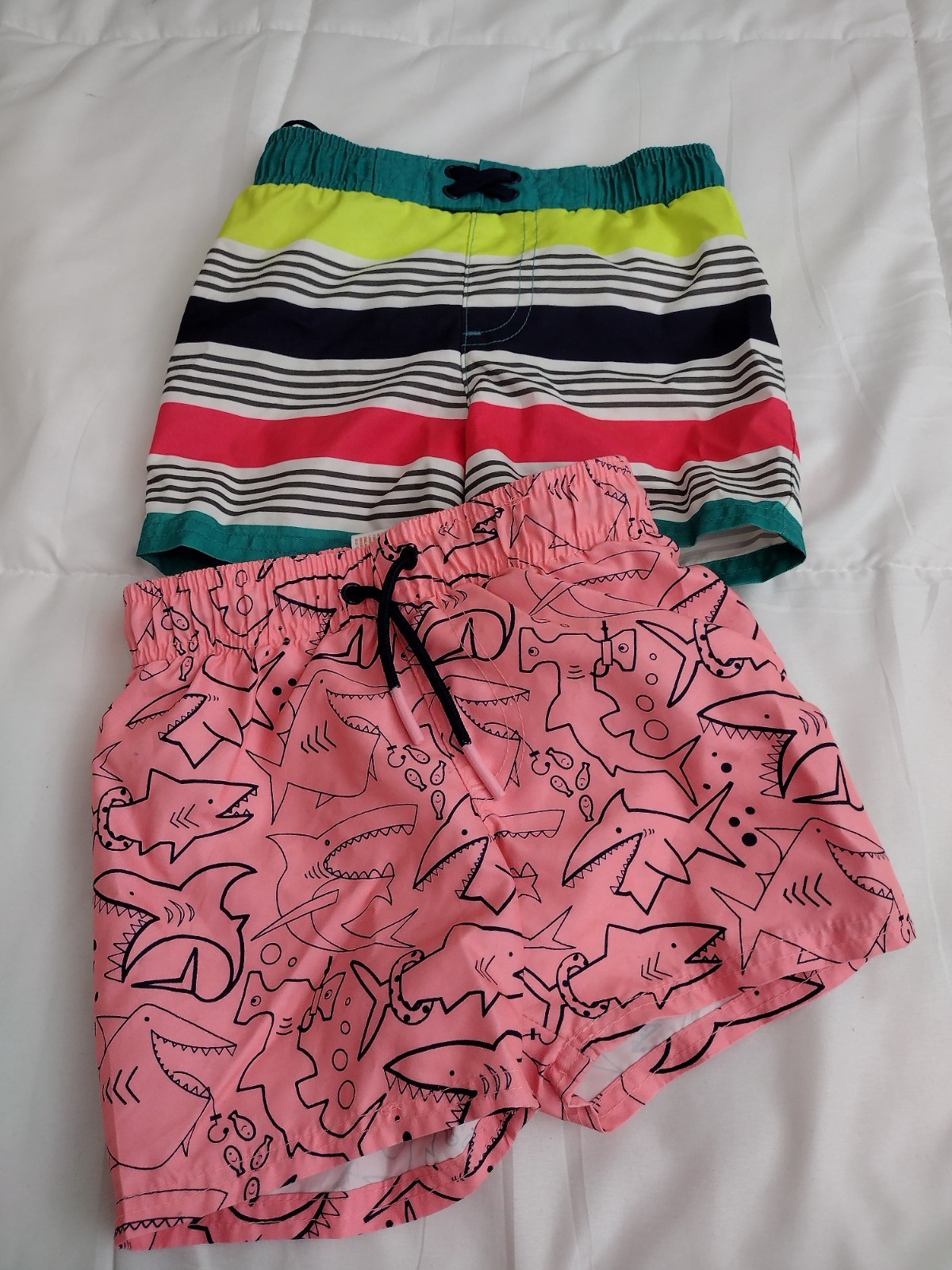 Cat & Jack 2-Pack Swim Checkered Shorts Toddler Size 2T Multicolor
