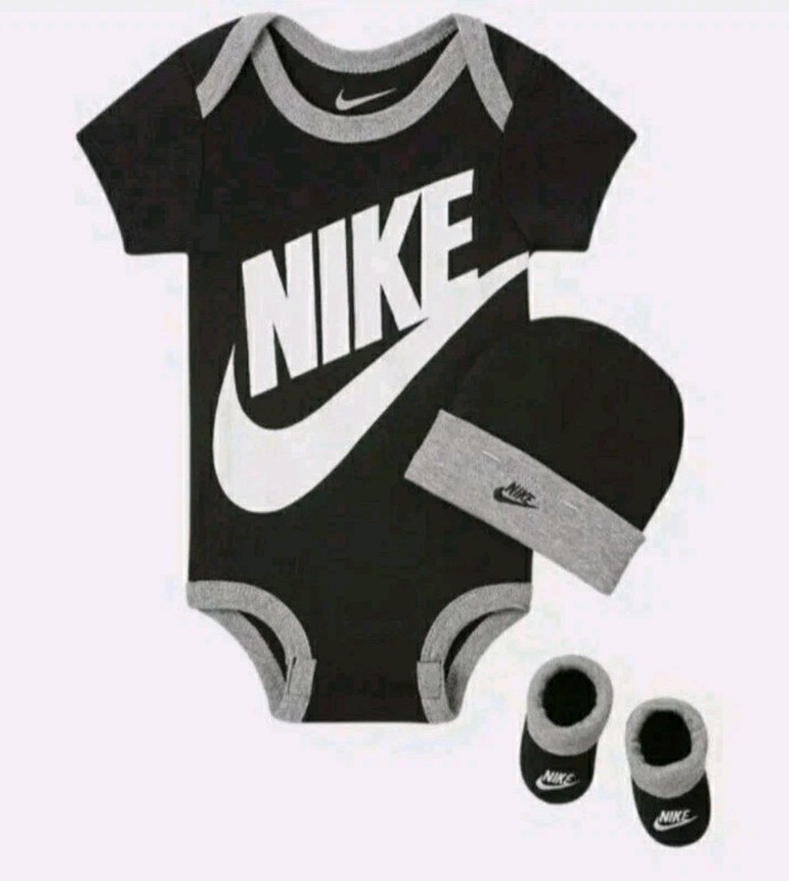 Nike Baby Bodysuit Booties, & Hat Black Grey 3-Piece Box Set 0-6 Months