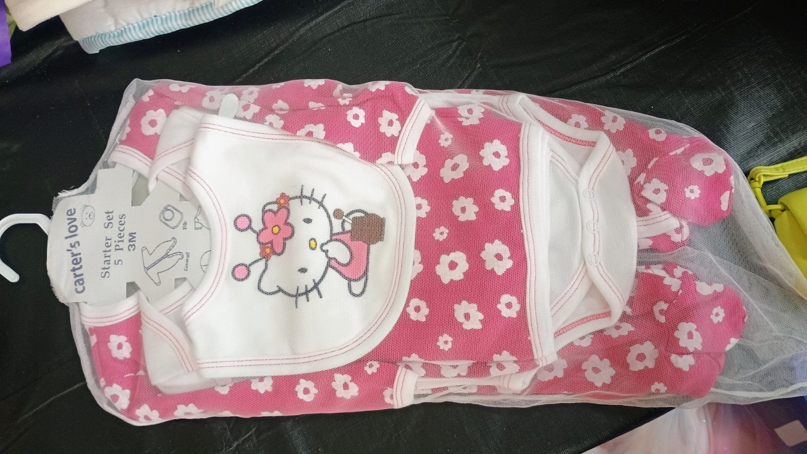 Carter’s Hello Kitty 5 Piece Starter Set 3M Baby Girl