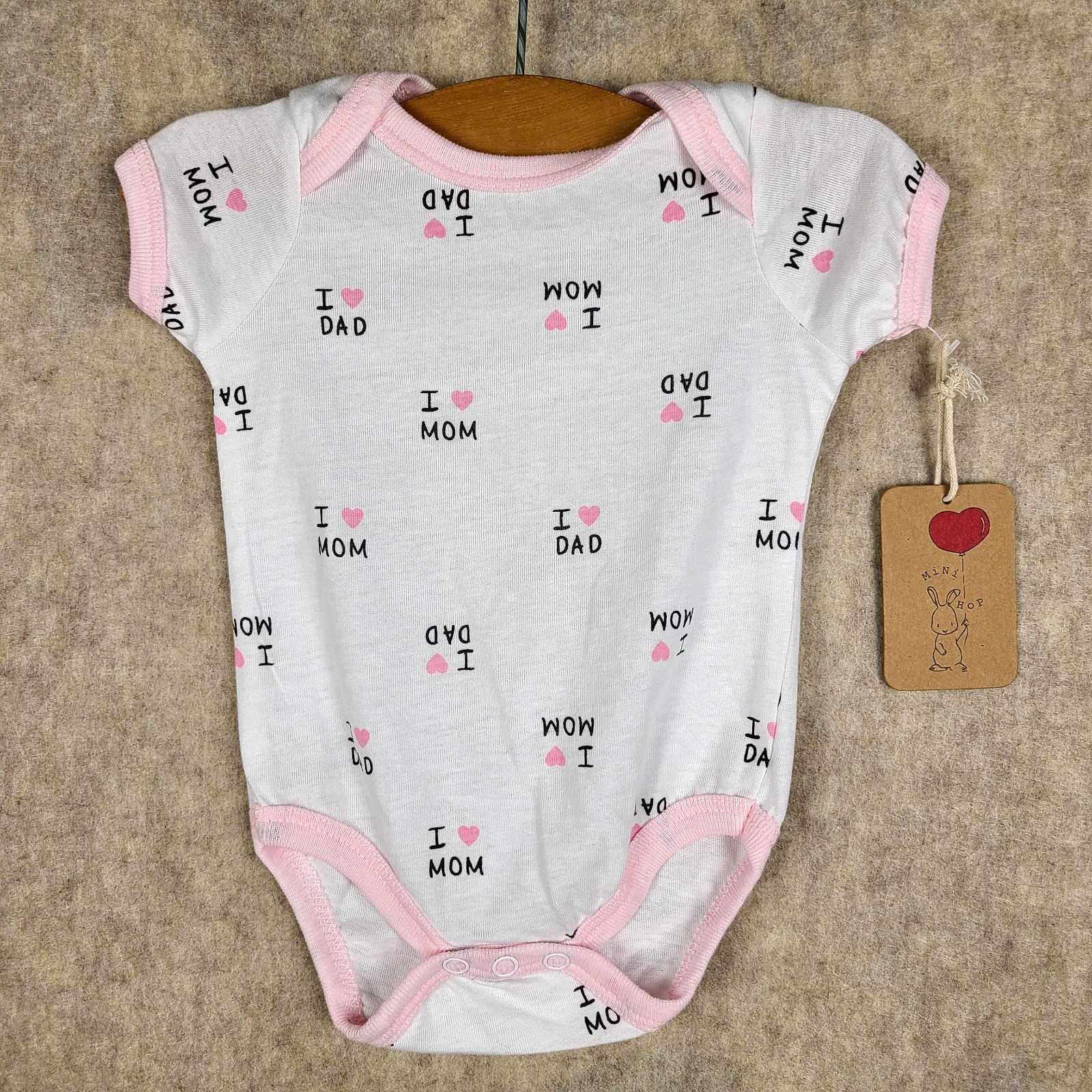 Mini Hop Size 3 Mo Baby I Heart Mom Dad 1 pc Style MH02021 Brand New with Tags