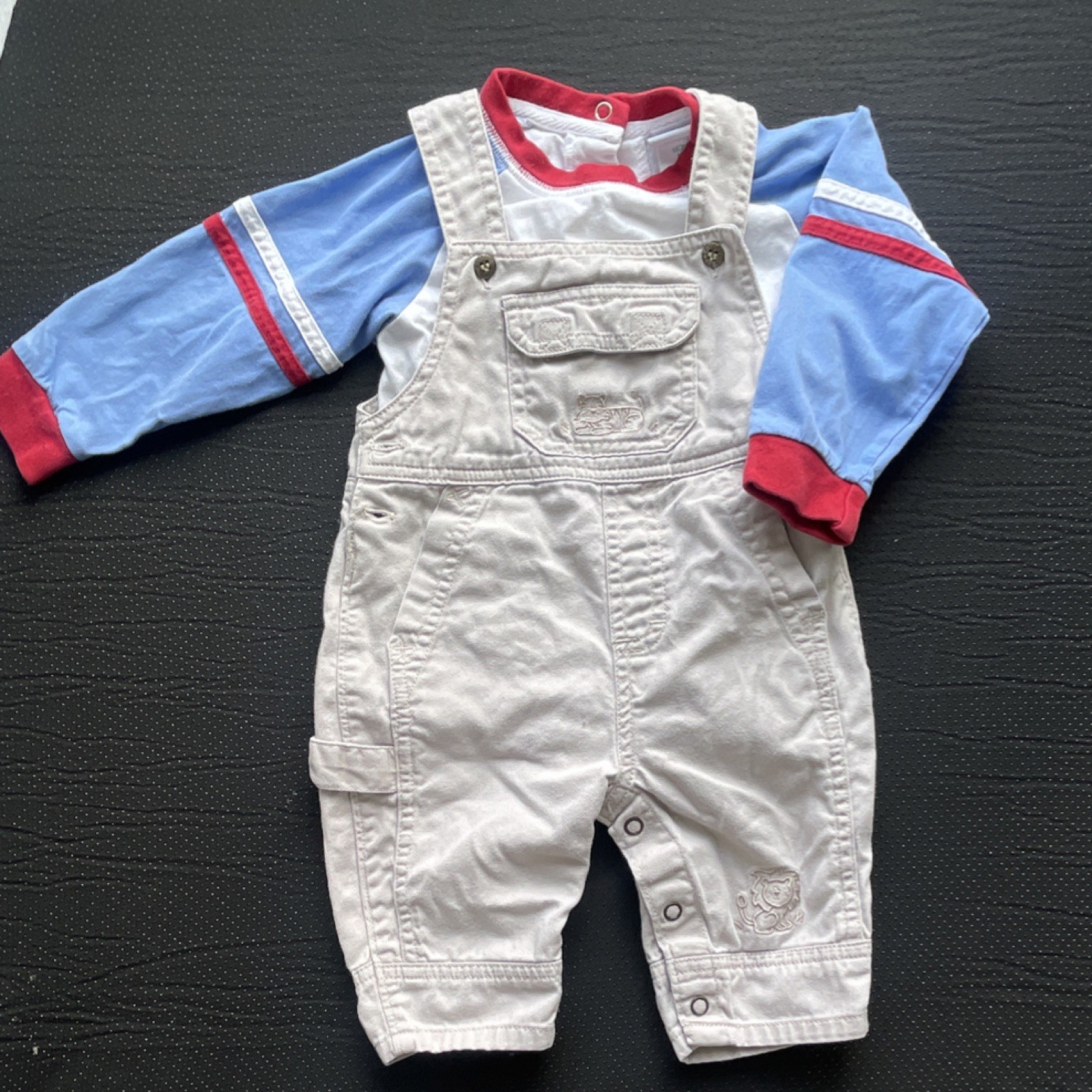 Vintage OshKosh B’gosh Overalls With Lion Embroidered