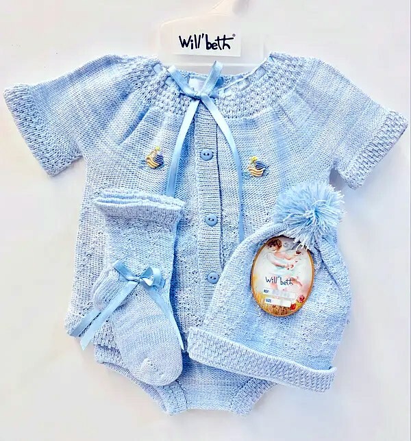 NWT Will’beth Blue Knit 4pc Sailboat Diaper Set Newborn Baby Boys Hat Booties 0