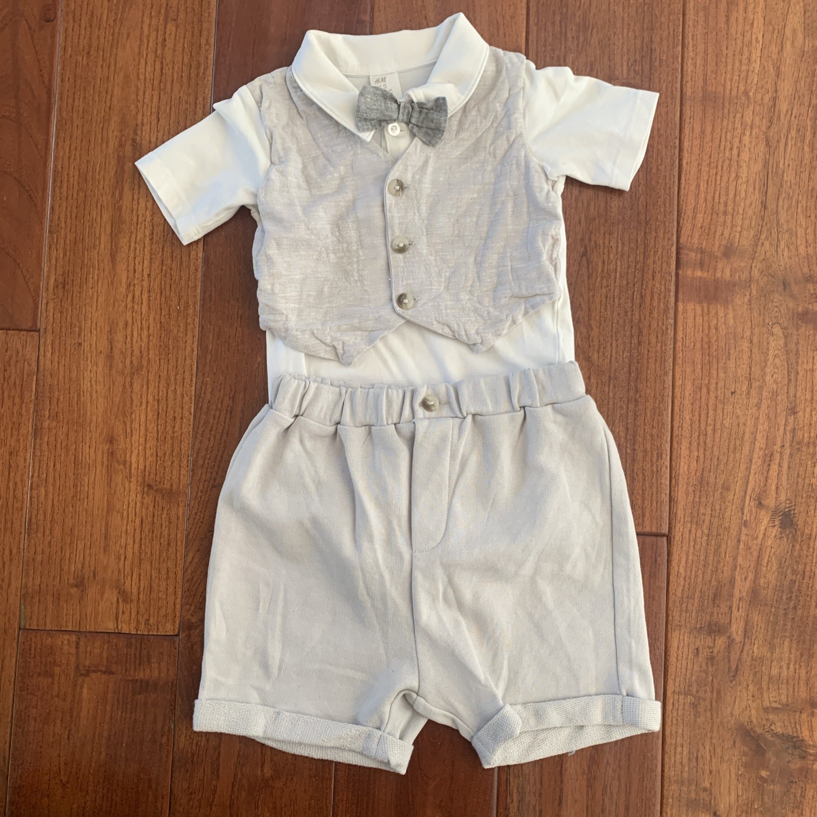 H&M Boy formal wear Bow Tie Bodysuit Linen Vest Shorts Size 2T Outfit Dressy Set