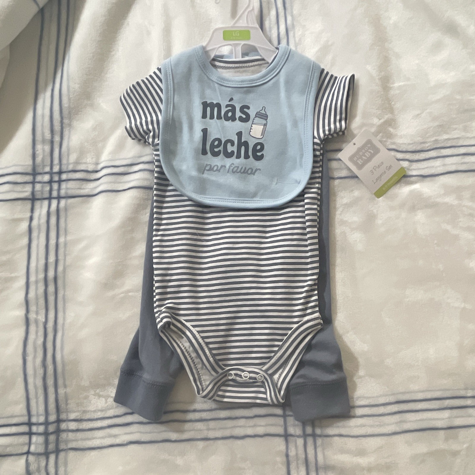 Hudson Baby 3pc Layette Set 6-9M Cotton Striped Bodysuit Pants Bib Snap