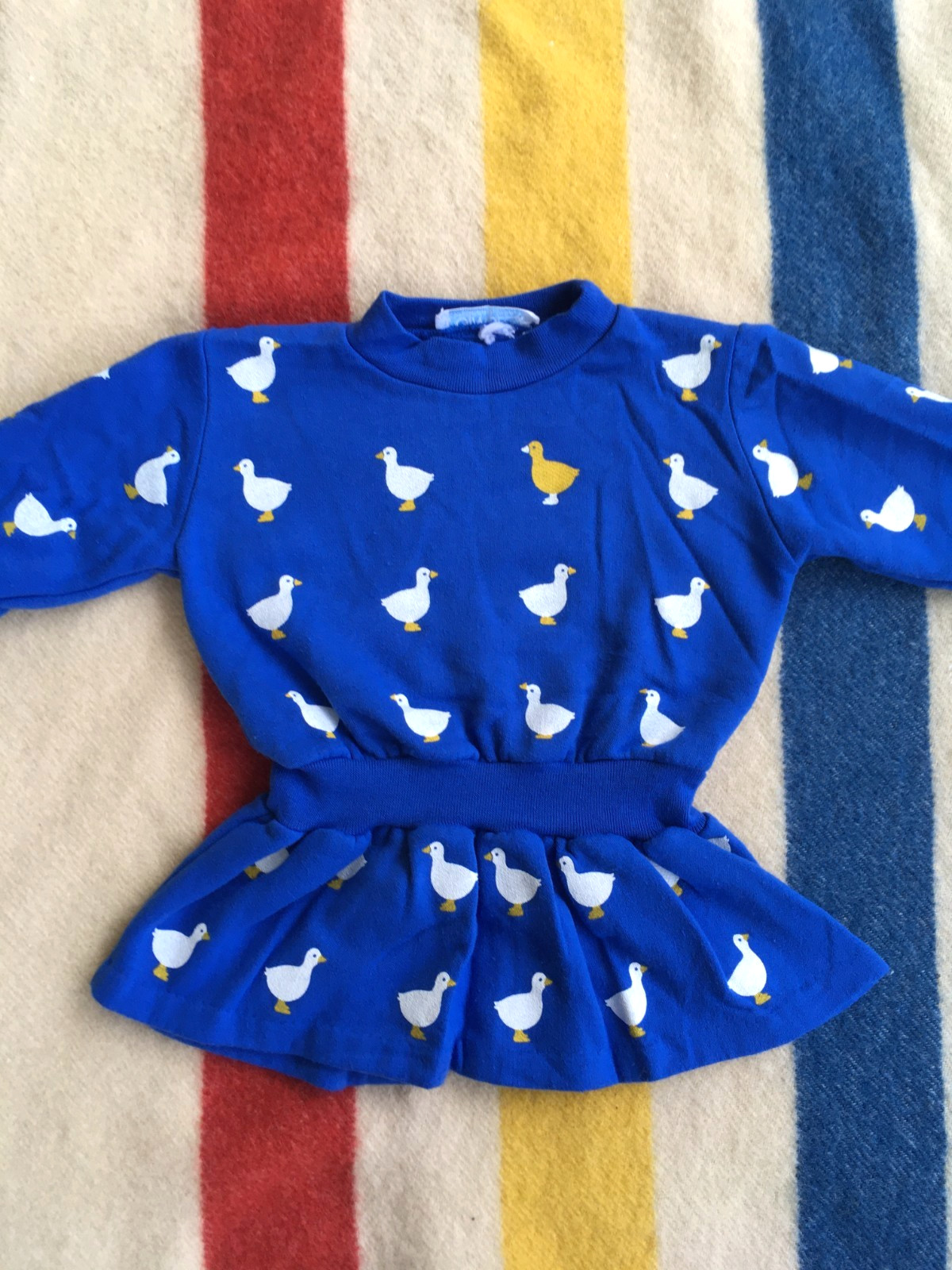 Vintage GIMBELS Girl Toddler Acrylic Blue Dress with Ducks USA 3T