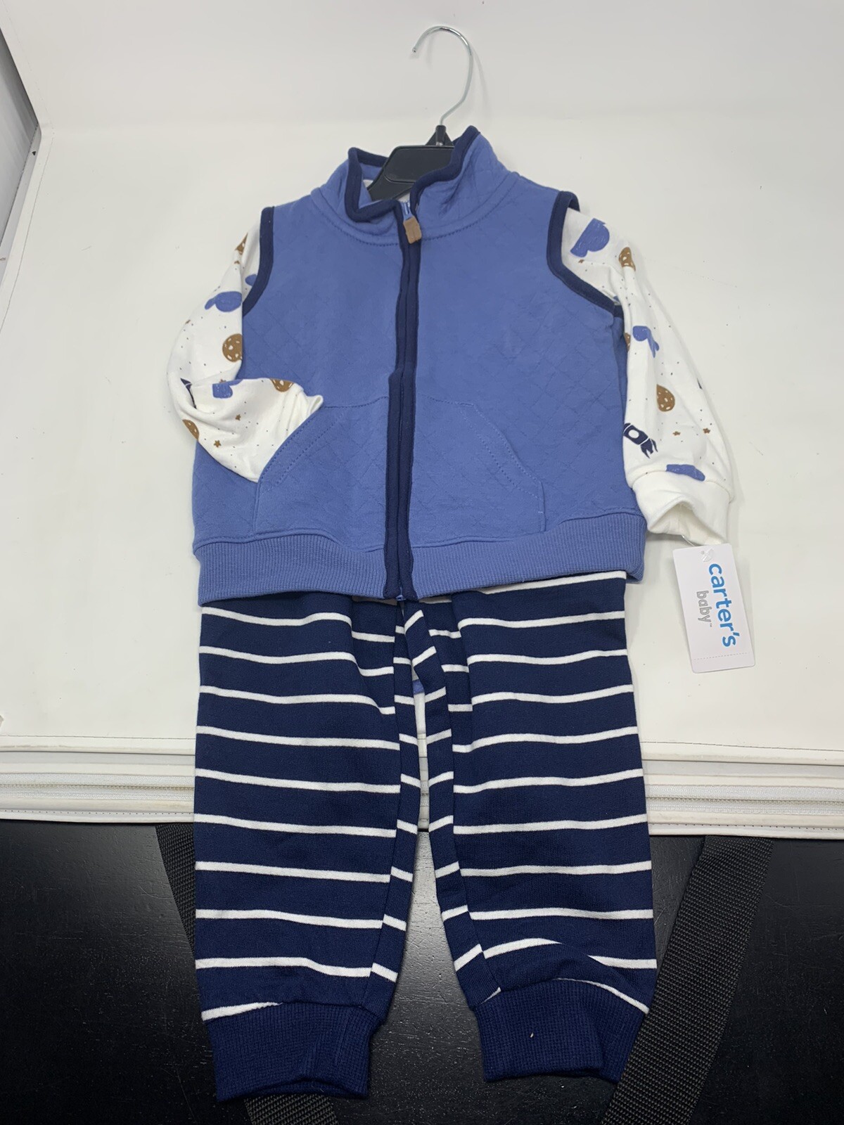 Carter’s 3-Piece Vest, Rocket Bodysuit & Pants Set – Baby Boy – 24M