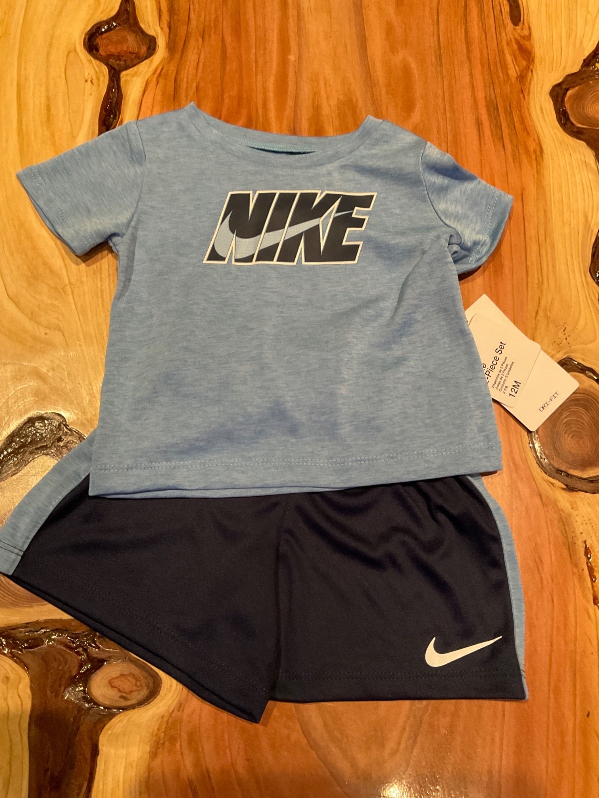 New NWT NIKE T SHIRT AND SHORTS 2 PIECE SET SIZE BLUE LOGO BABY BOYS 12 MONTHS