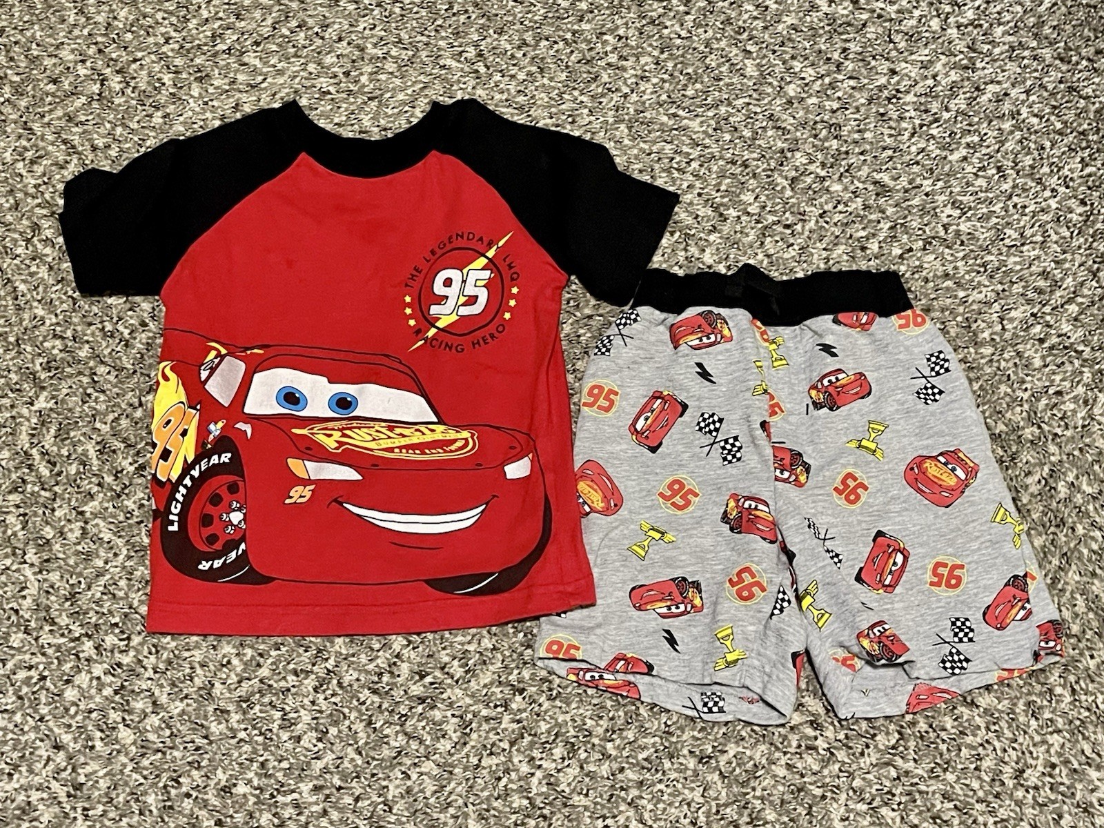 Disney Pixar Cars Lightning McQueen Shorts Outfit 3T Boy