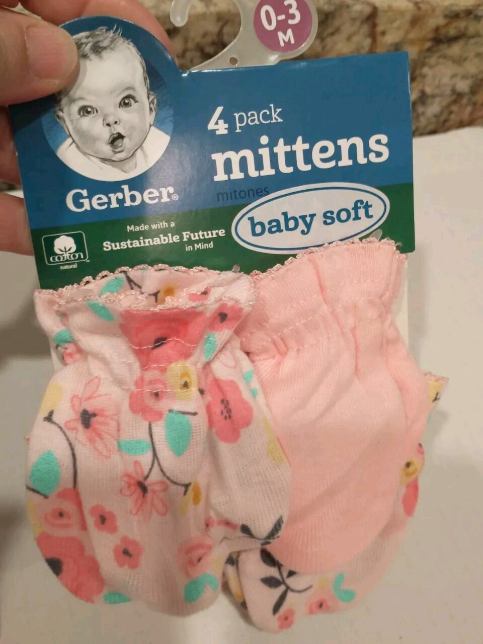 Garanimals Infant T-shirts, pants, Leggings, Gerber Mittens, socks, Hats S(0-3)