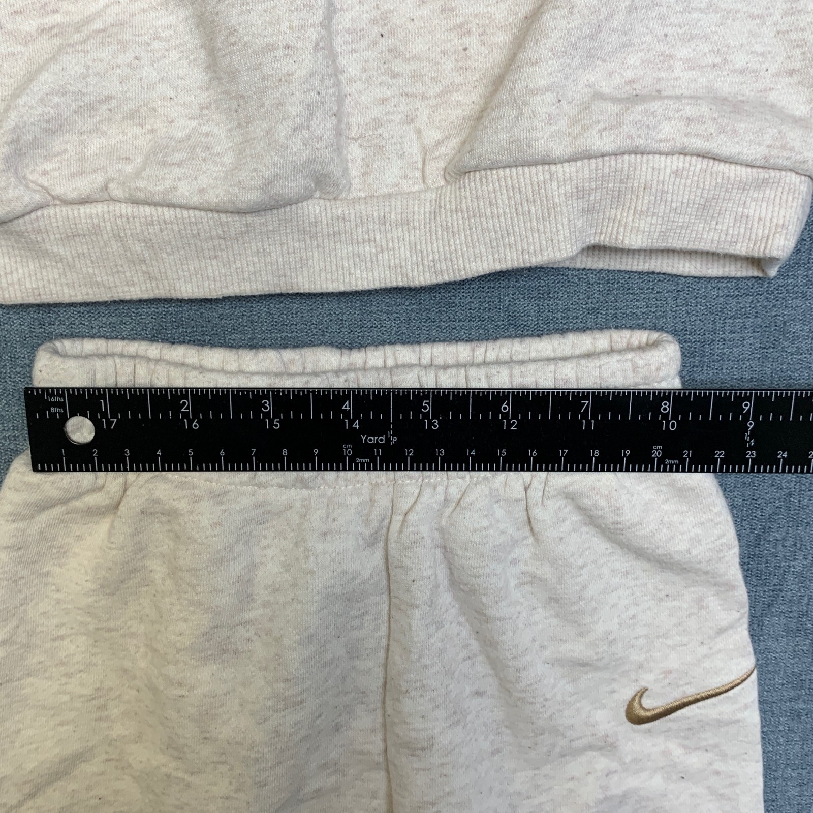 Nike Essential Track Suit Baby 24M Beige Swoosh Logo Fleece Lined Crew Neck Warm