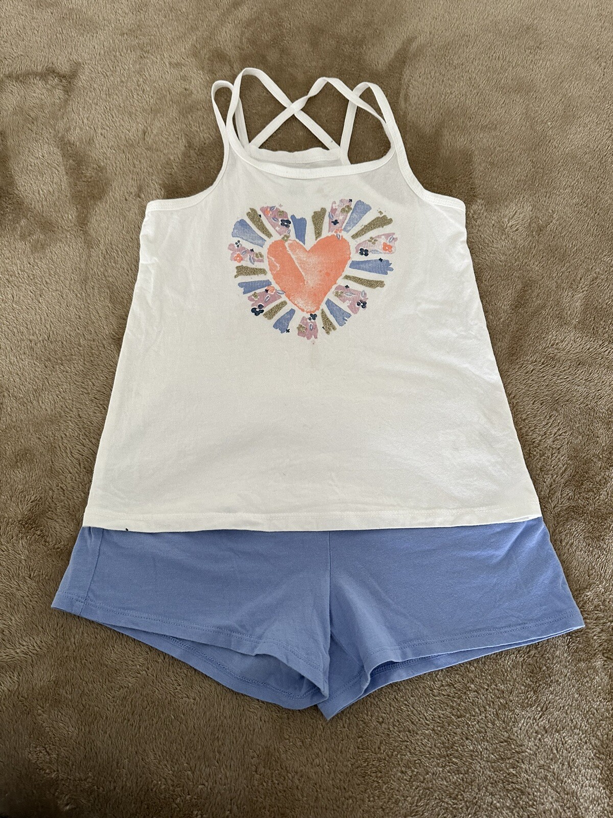 Oskosh Girls short pants and top set (shorts 5T and Top 7)