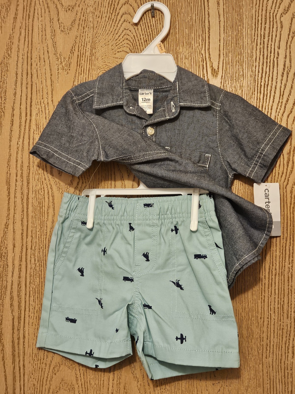 NWT Carter’s 2-Pc Baby Boys 12M ~Blue Chambray Pocket Shirt Shorts Set Mint Dino