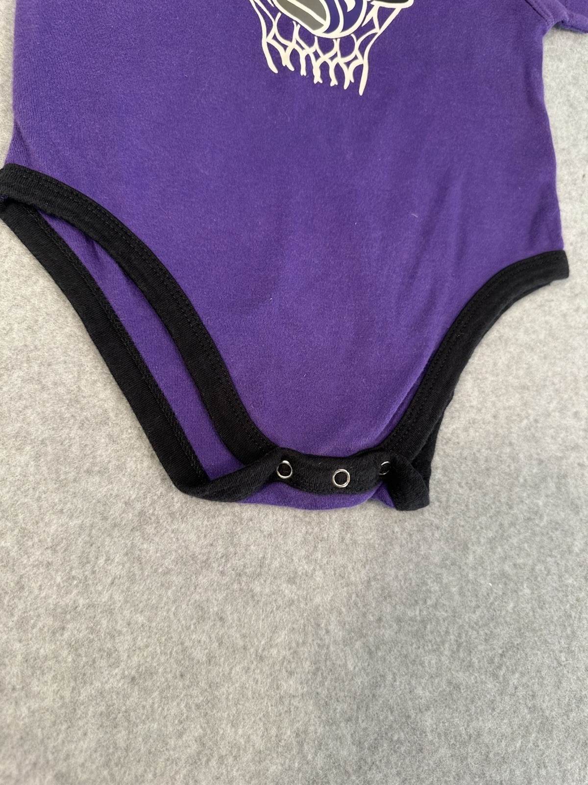 Sacramento Kings Baby Outfit Size 24 Months Purple Unisex NBA