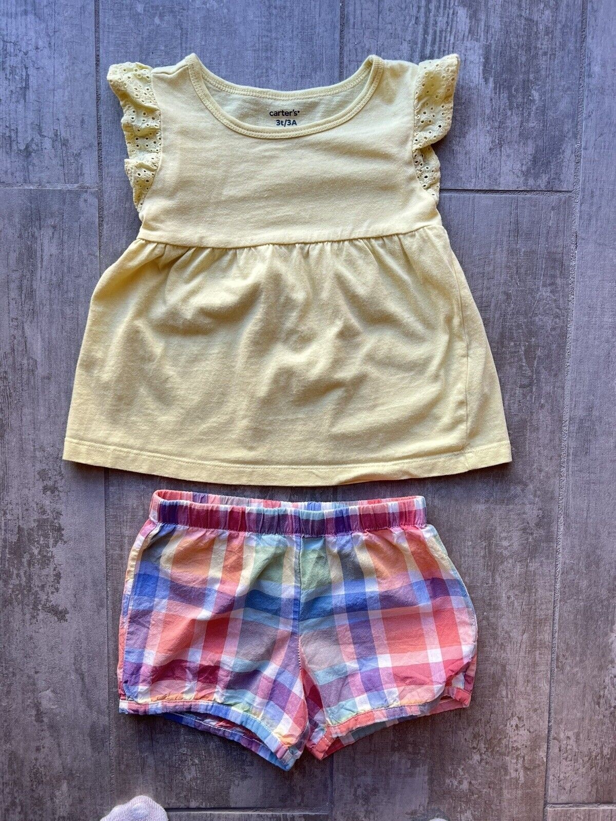 Toddler Girl 2 Piece Outfit Set Eyelet Top Sleeveless Babydoll & Plaid Shorts 3T