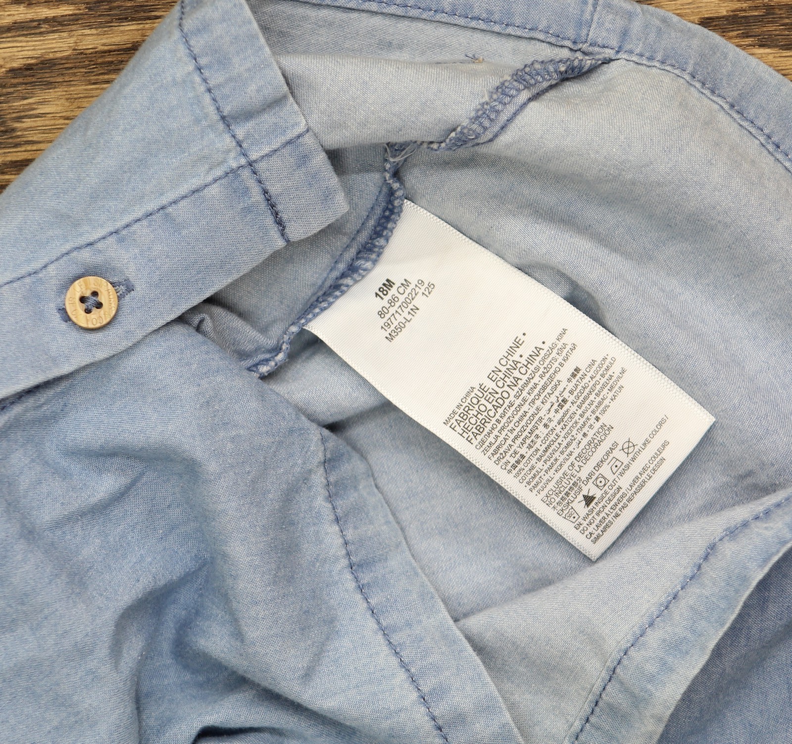 Levi’s Baby Boys 2-Piece Denim Button-Up Shorts Set 61M350F Light Blue 18 Months