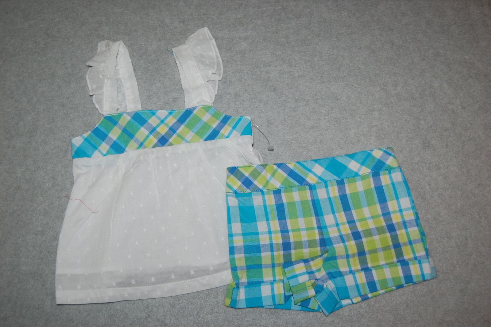 Toddler Baby Girls WHITE TANK TOP Ruffles PLAID SHORTS Blue Green Yellow 12 MO