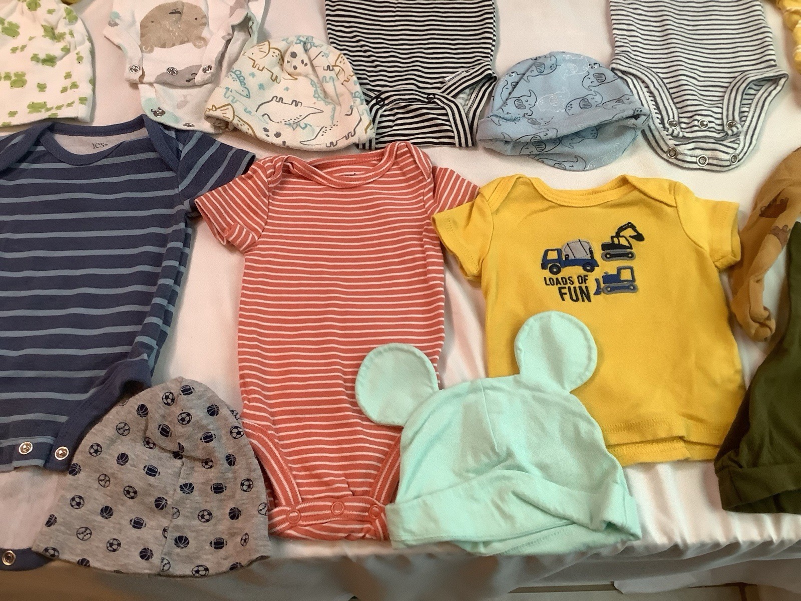 Baby Clothes New Born Boys Mixed Lot Gerber Onsies 6 Hats Lion Webok By Reebok