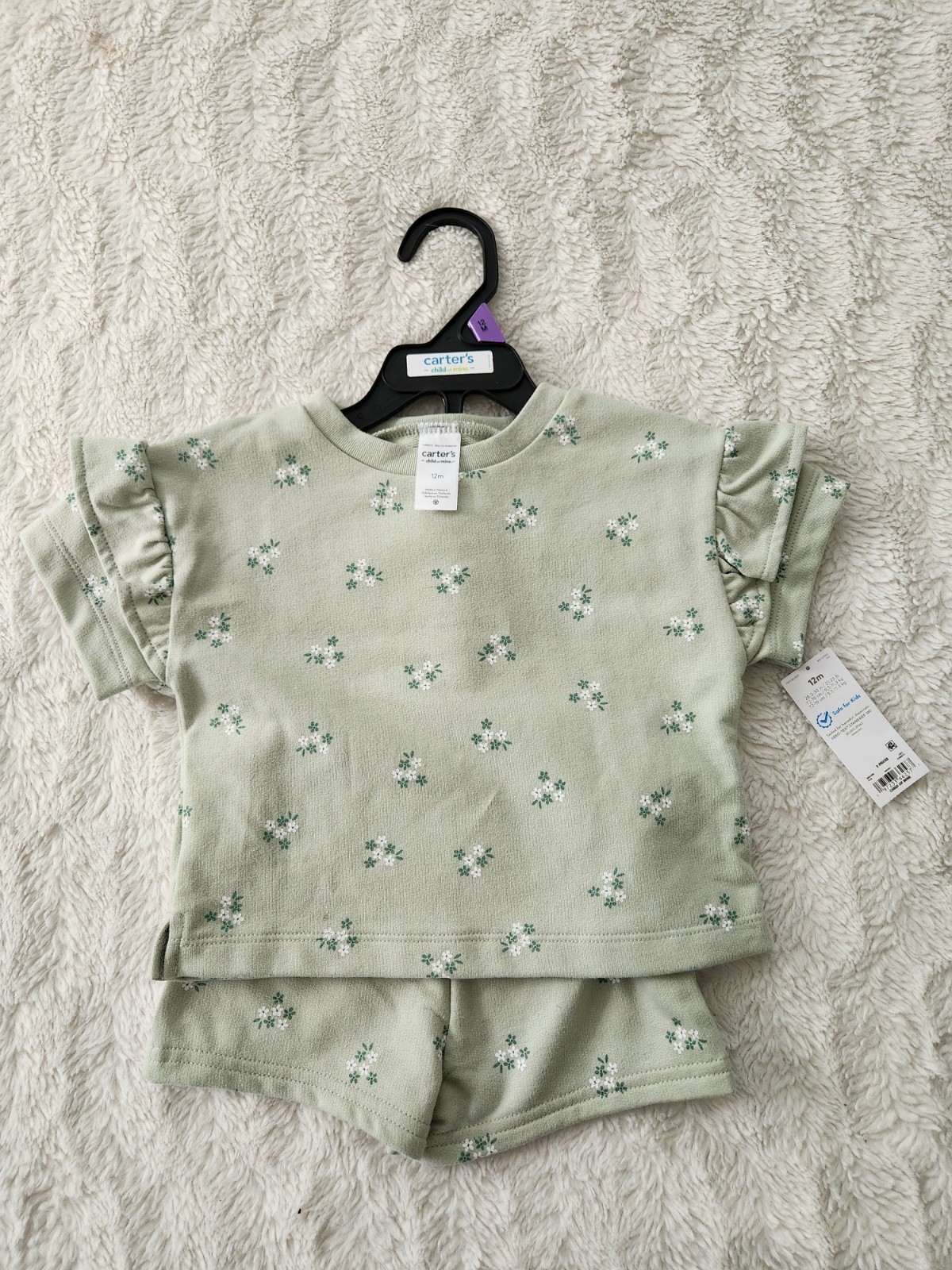 Carter’s Child of Mine Baby Girl Outfit Set, 2-Piece 12 Months Green