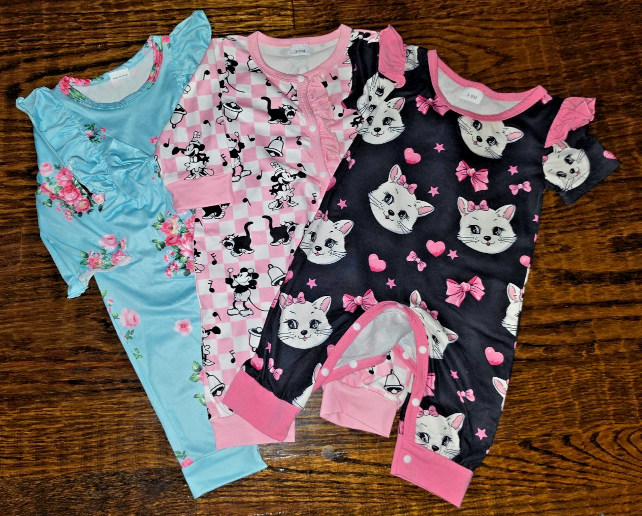 Baby girl Lot of 3 Rompers 3-6M *EUC*