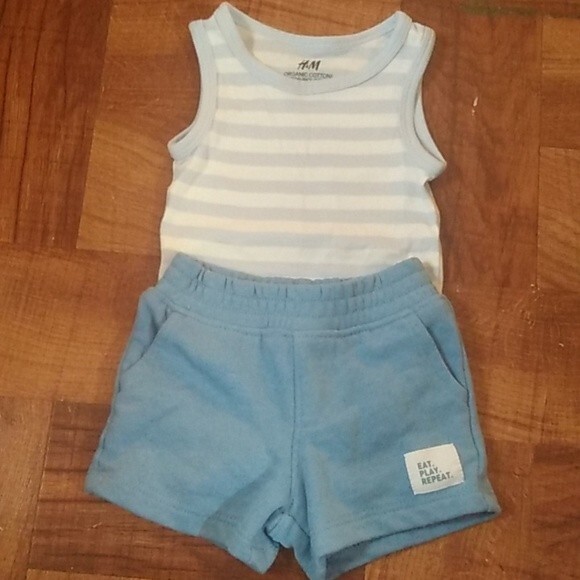 NWOT NEW Baby Boys 3 Months Outfit H&M Sleeveless Tank Top Bodysuit & Shorts Set