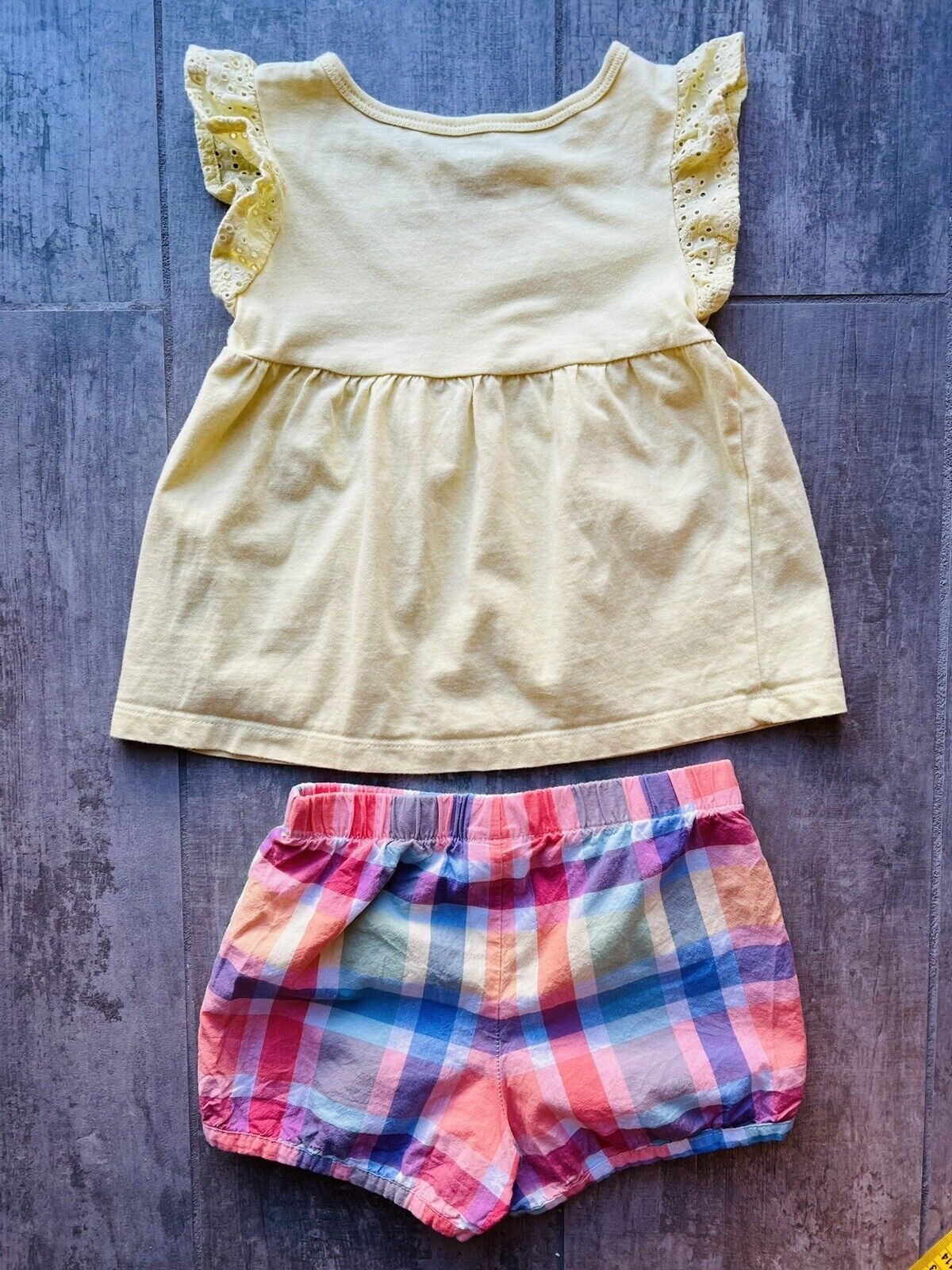 Toddler Girl 2 Piece Outfit Set Eyelet Top Sleeveless Babydoll & Plaid Shorts 3T