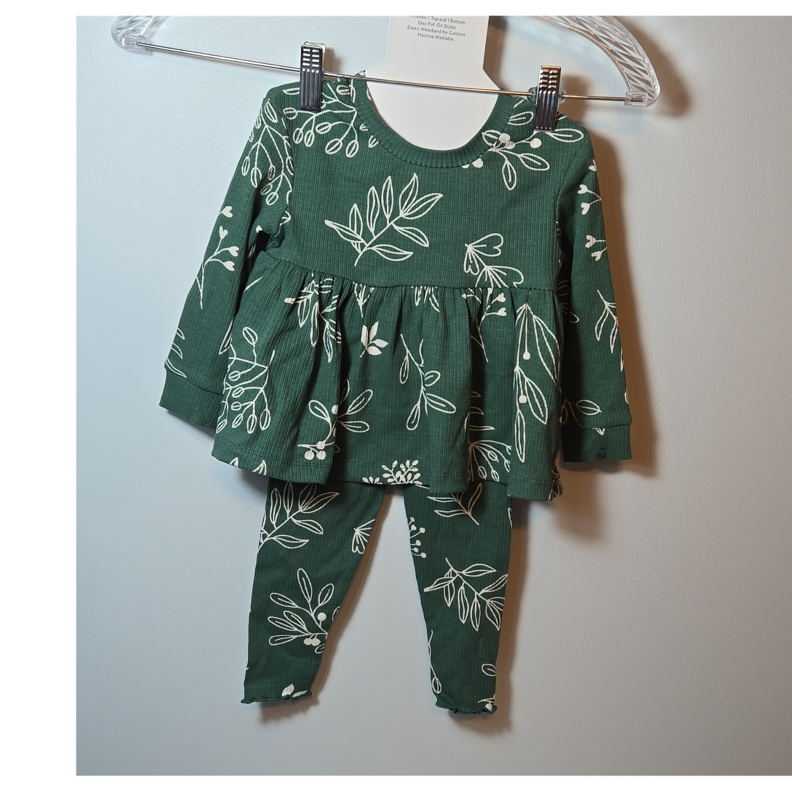 Member’s Mark 2-Piece Floral Outfit Set with Ruffle, Top & Bottom, 12M, Green