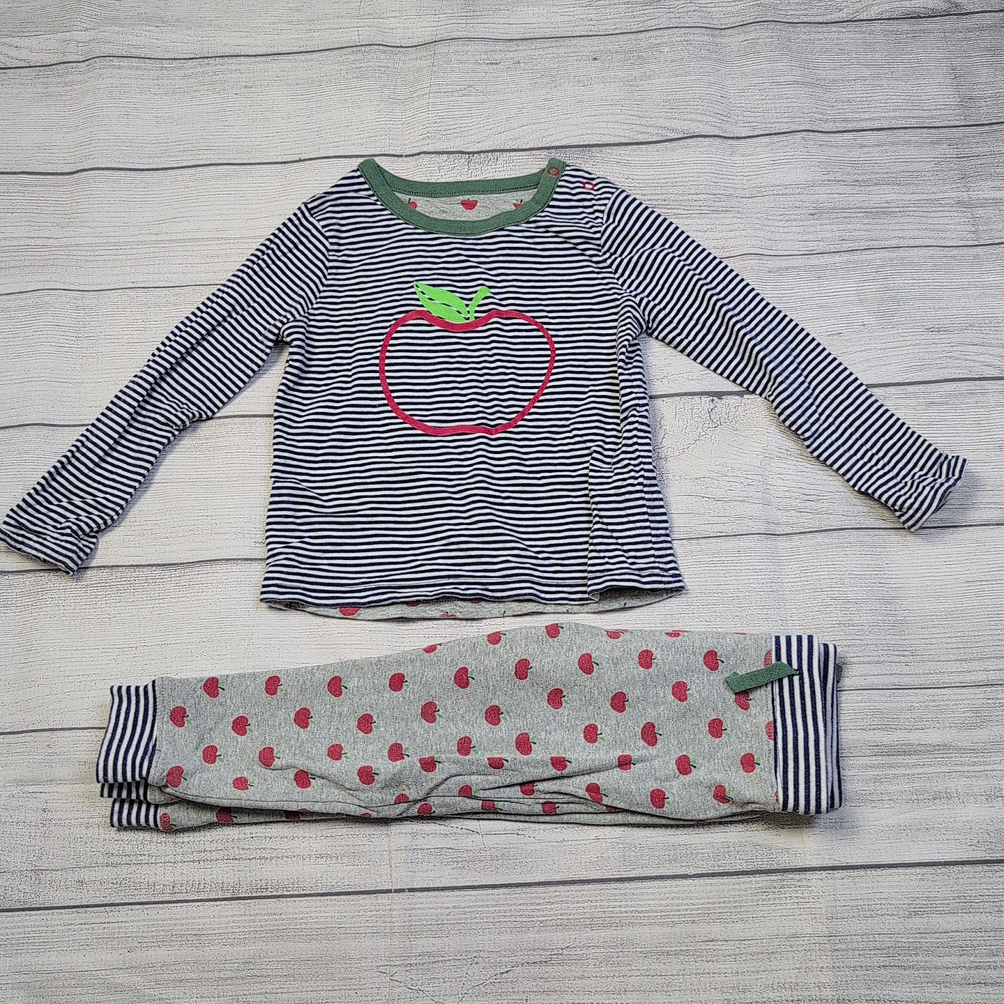2/3 Baby Boden Reversible Apple/Stripe Playset