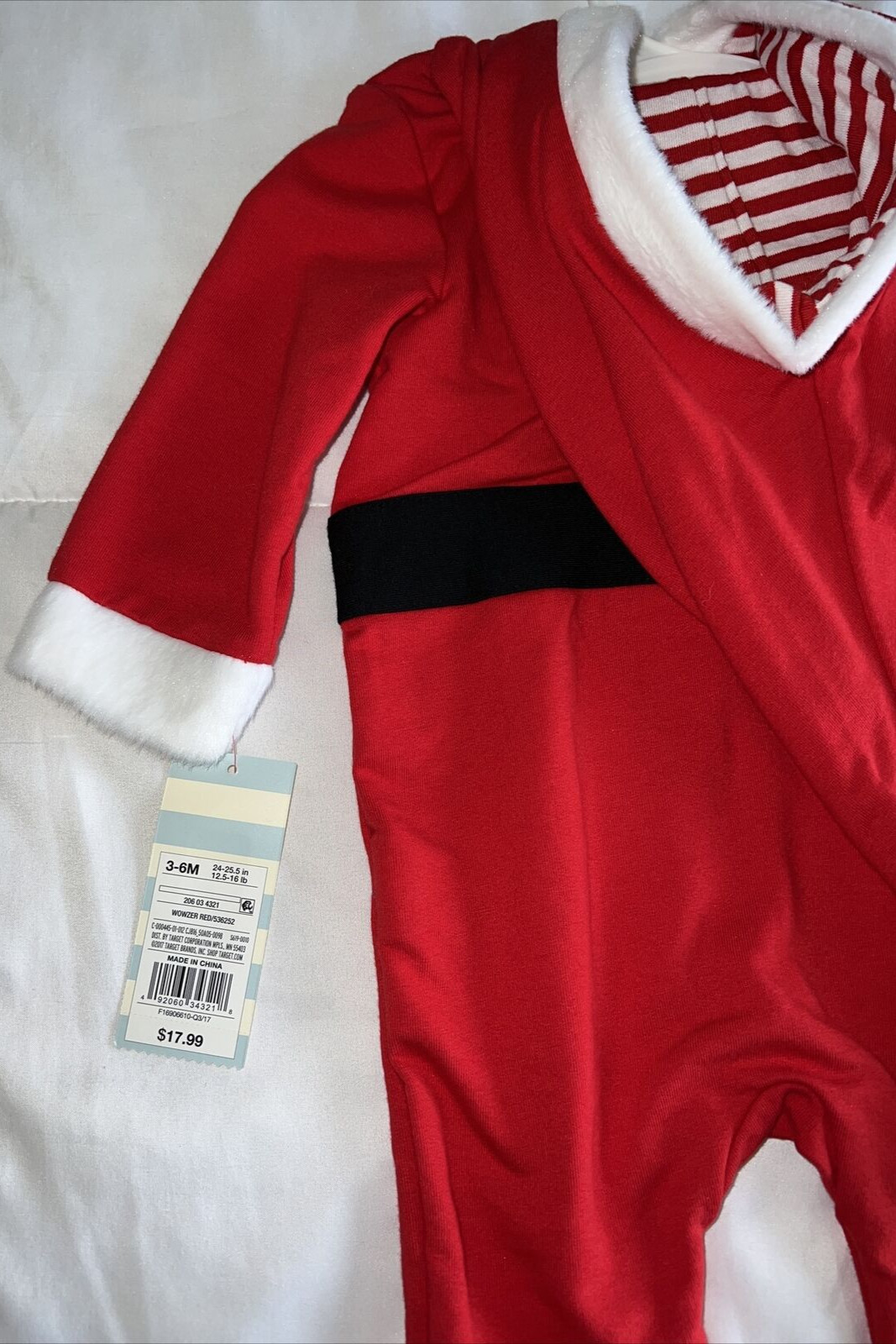 NWT Cat & Jack Baby Infant Boy’s Red Santa Holiday Hooded Romper 3-6 months
