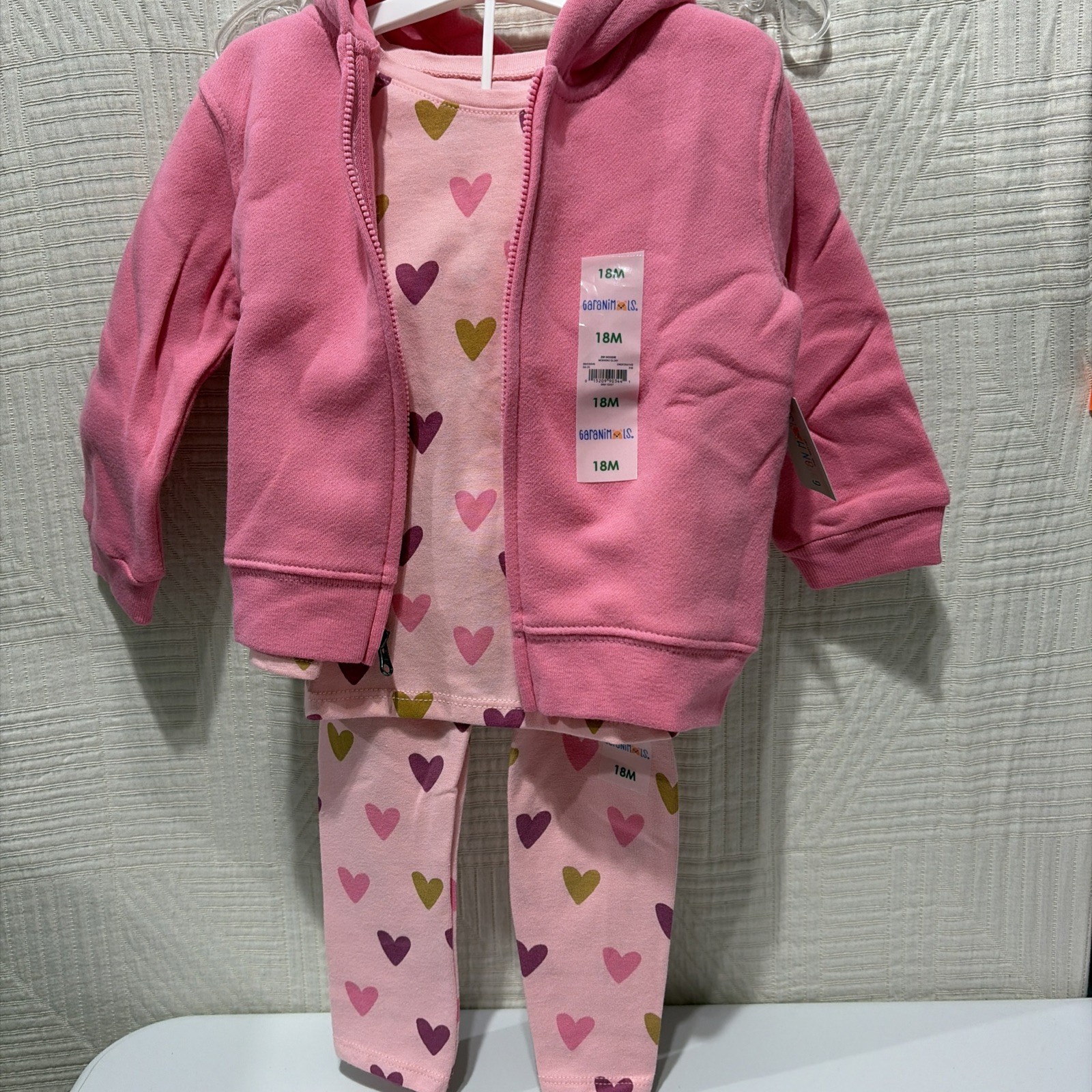 Garanimal Baby Girl LS 3 Piece Knit Outfit With Hearts 18 Months New