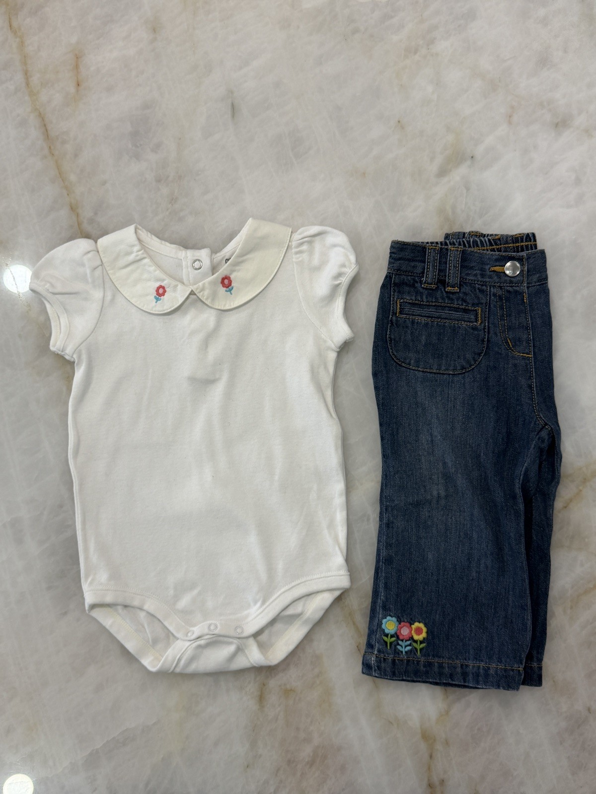 Vintage 2009 Gymboree Happy Rainbow