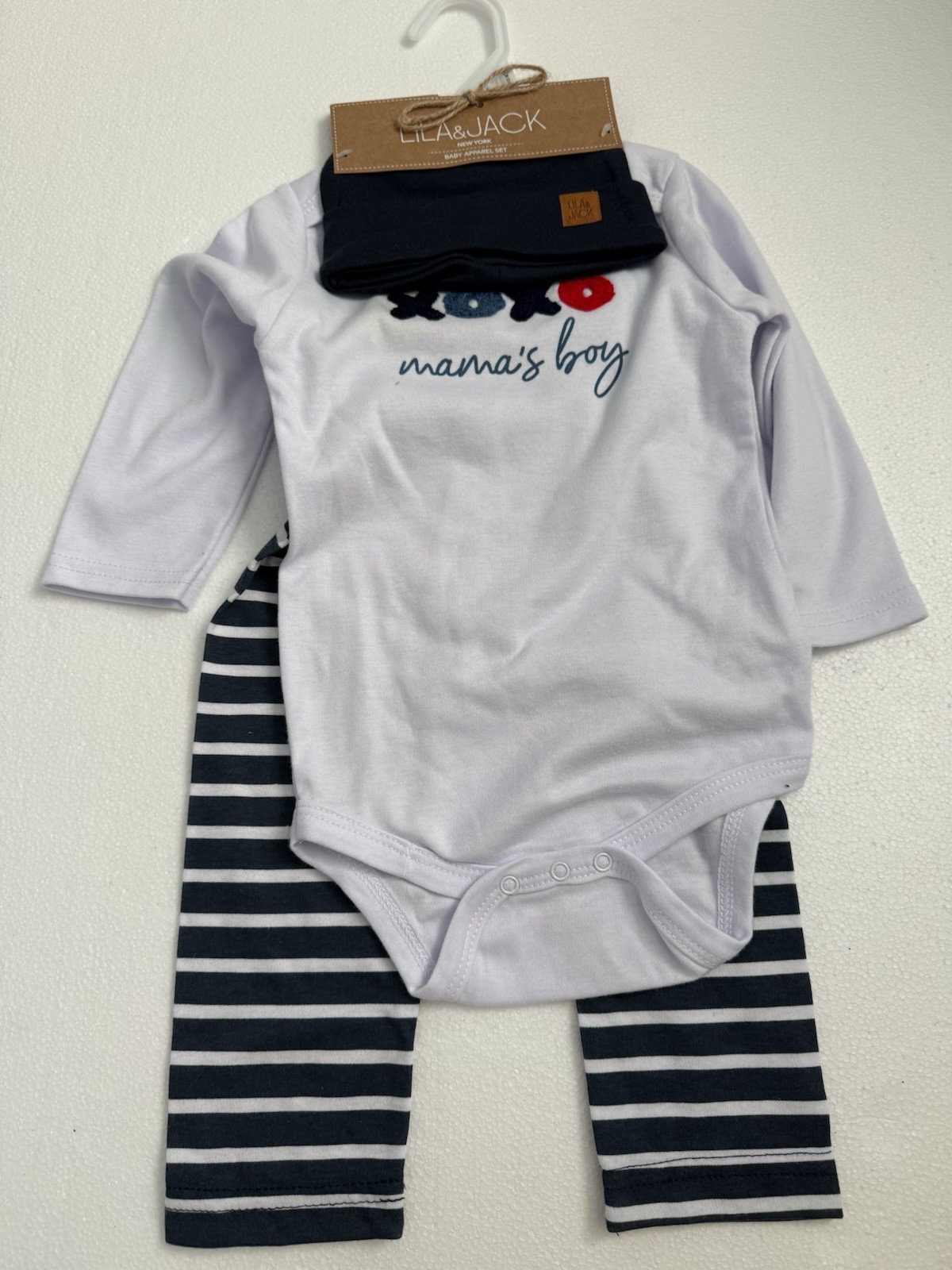 Lila & Jack Baby Boy Outfit Mama’s Boy White Striped XOXO 12-18 Months NEW