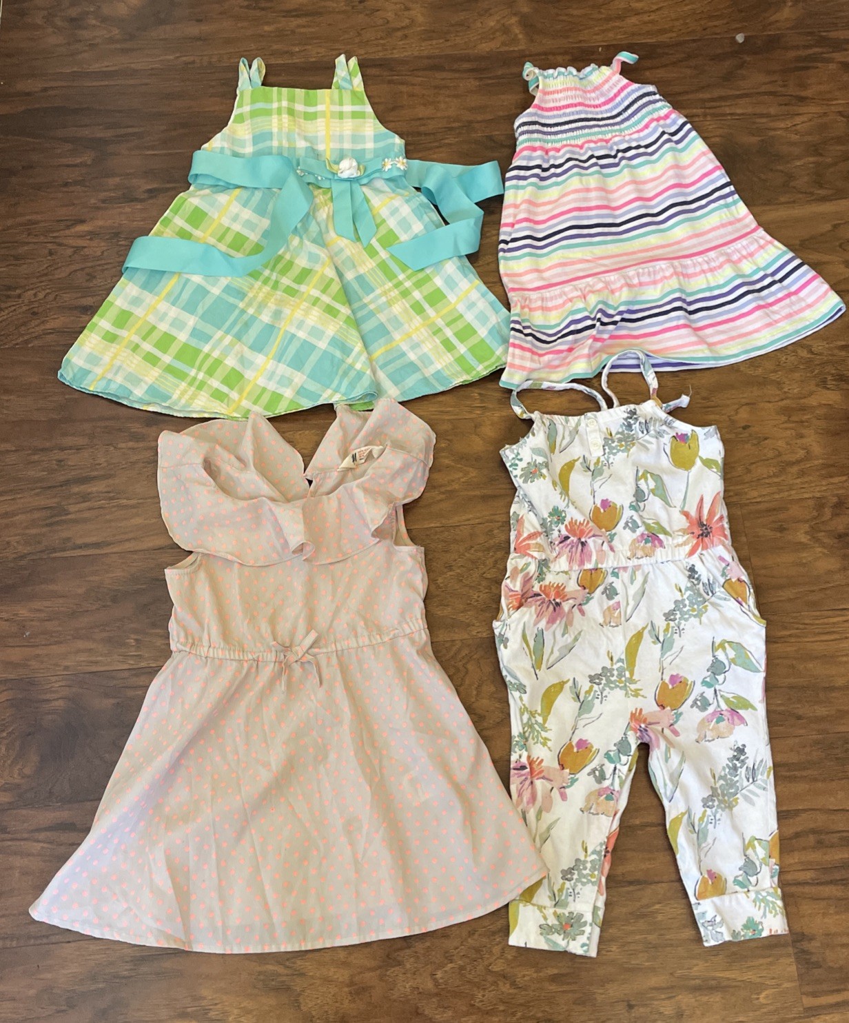 Toddler girl Clothes size size 2T mixed brands old navy, H&M, Carter