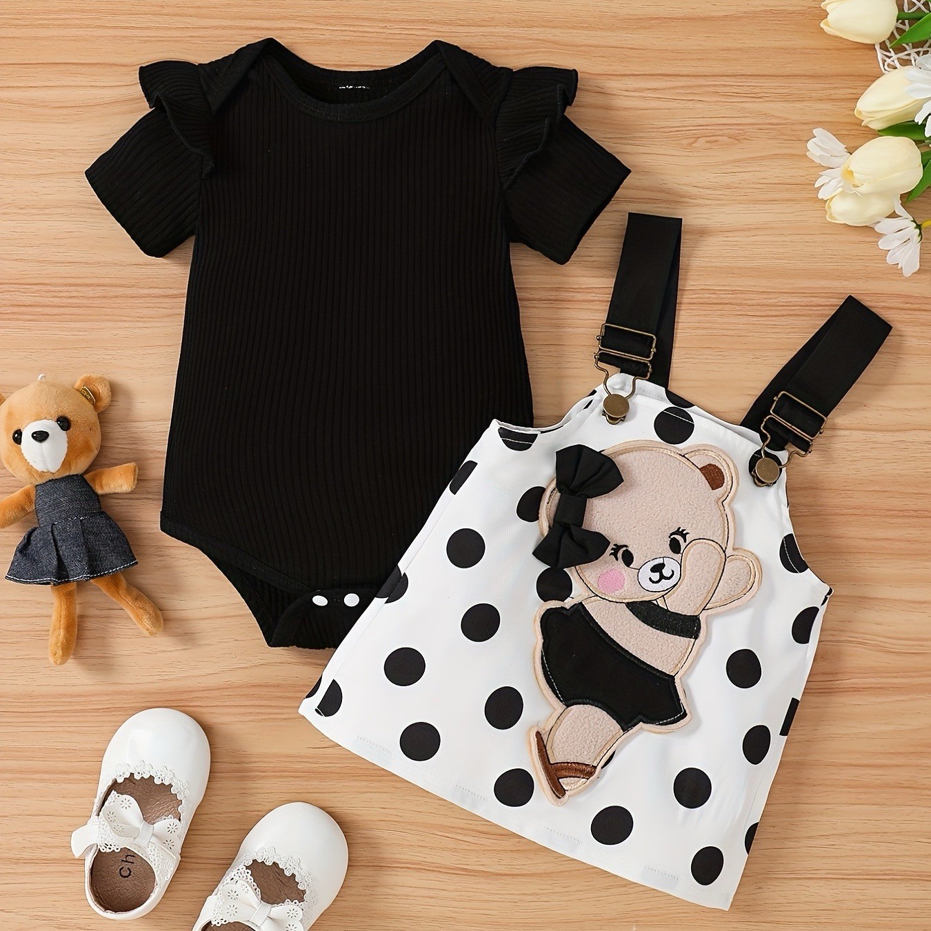 New 2pc Baby Girls Black Romper & Overall Dress. Size 9-12 Months