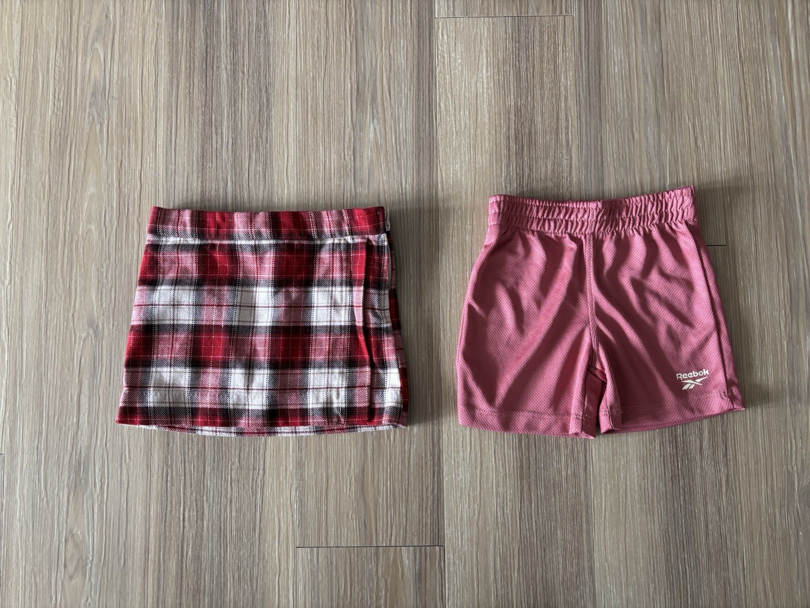 H&M Reebok Girls Skirt Shorts Set Red Plaid Pink 2T Preppy Academia Athletic