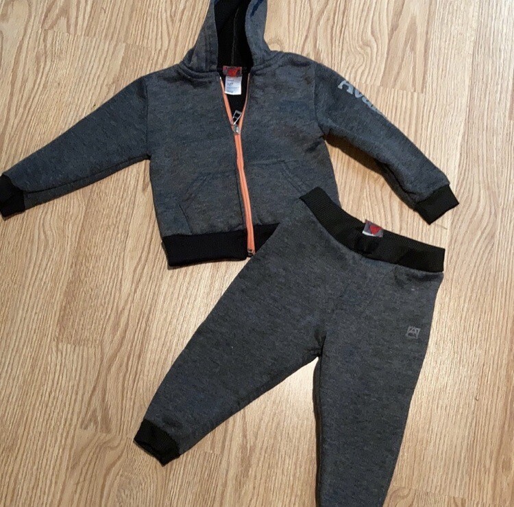 Avalanche hooded jacket and pants set
