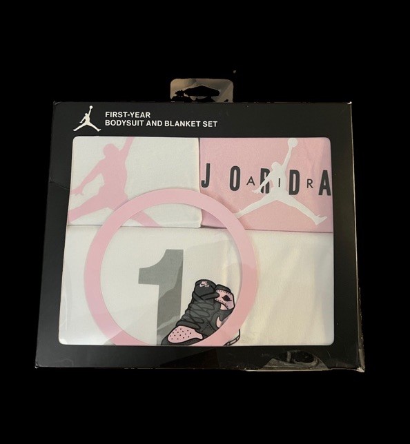 Jordan 3pc My First Year Bodysuit & Blanket Set w/ Marker Pink 0-12M Jumpman