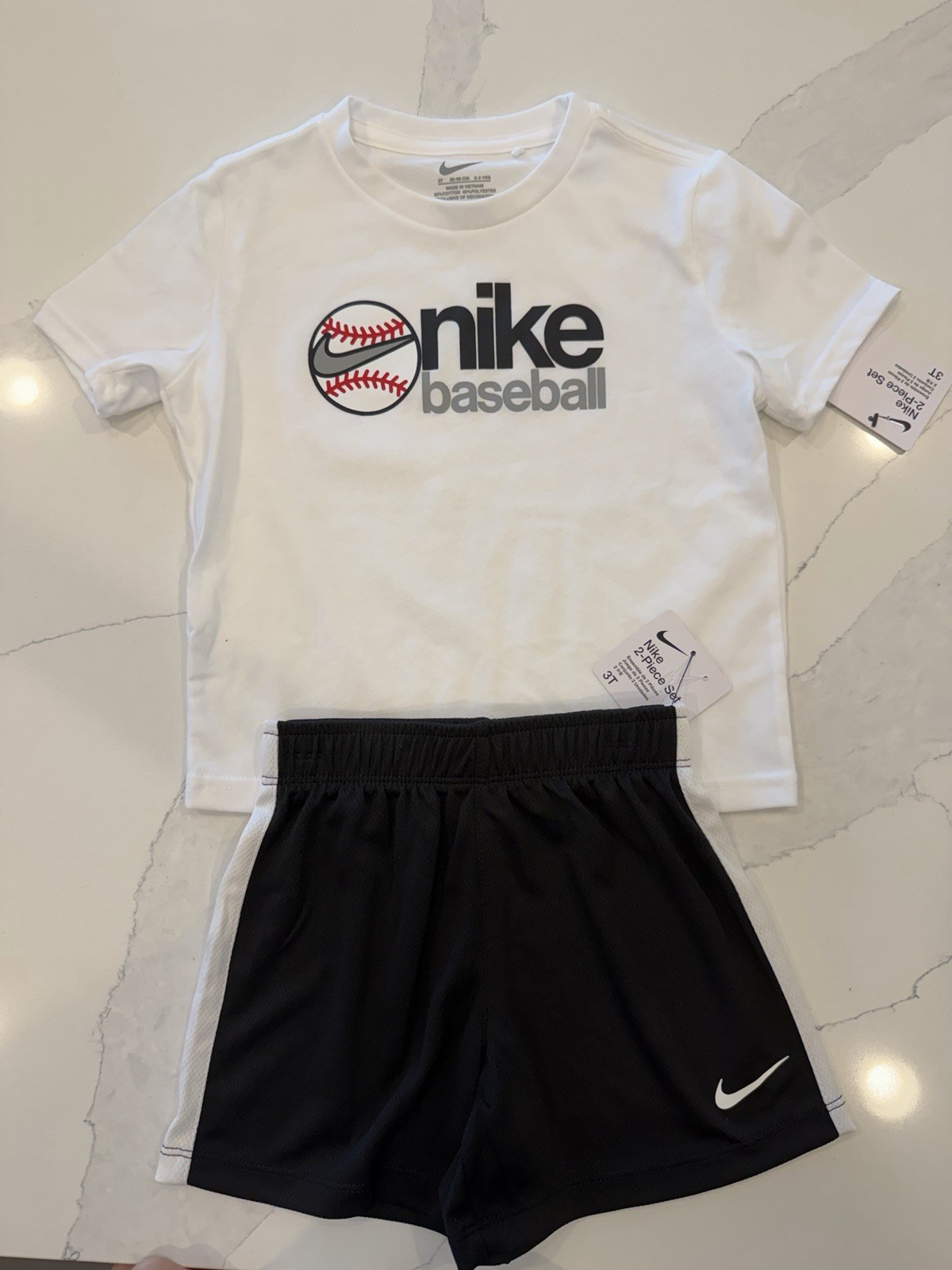 Nike Toddler Boys Baseball T-Shirt and Mesh Shorts 2-Piece Set Size 3T NWT