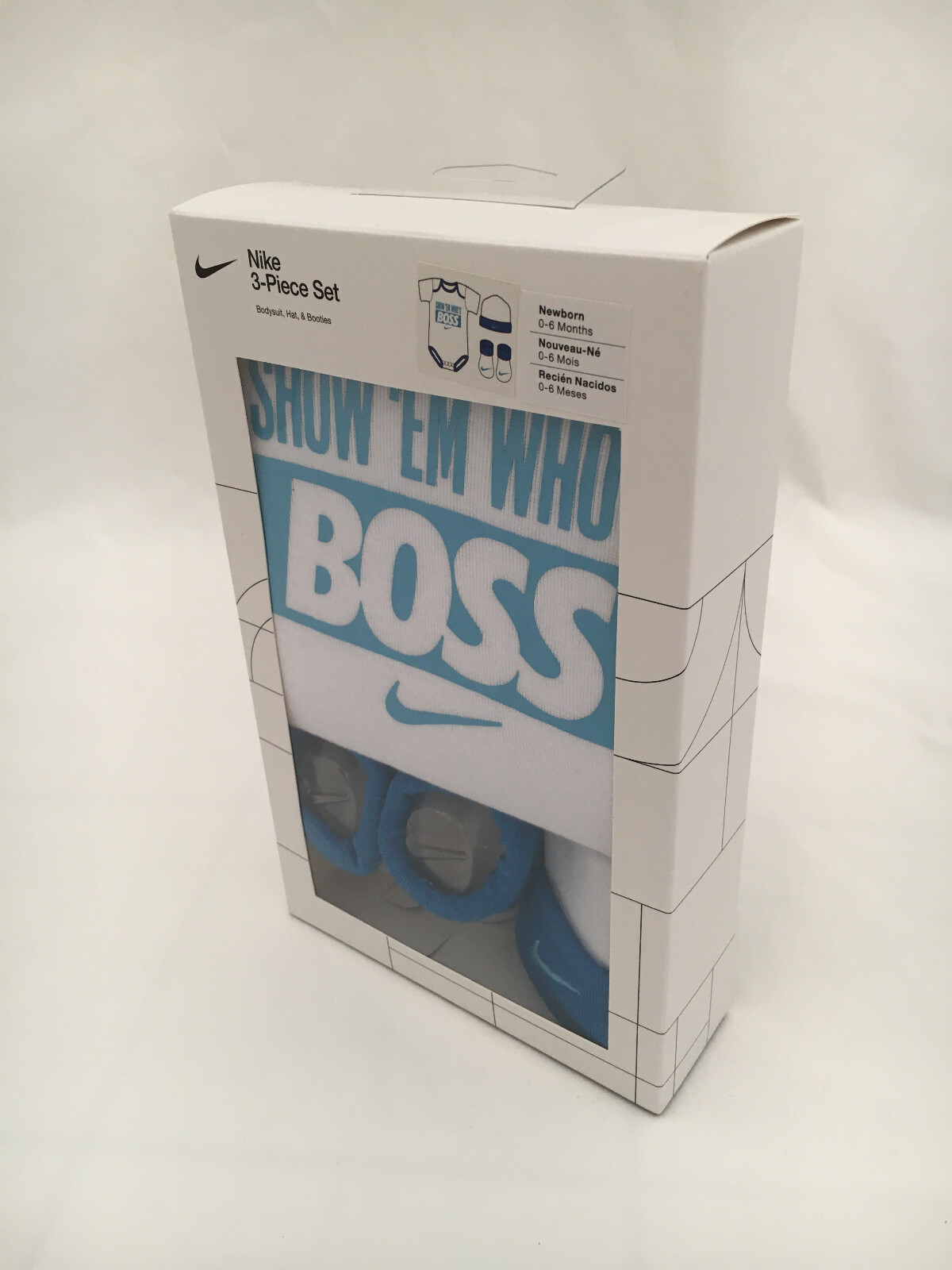 Nike Newborn 0-6 months Show ‘Em Who’s Boss Set Bodysuit, Hat, Booties NWT/NIB