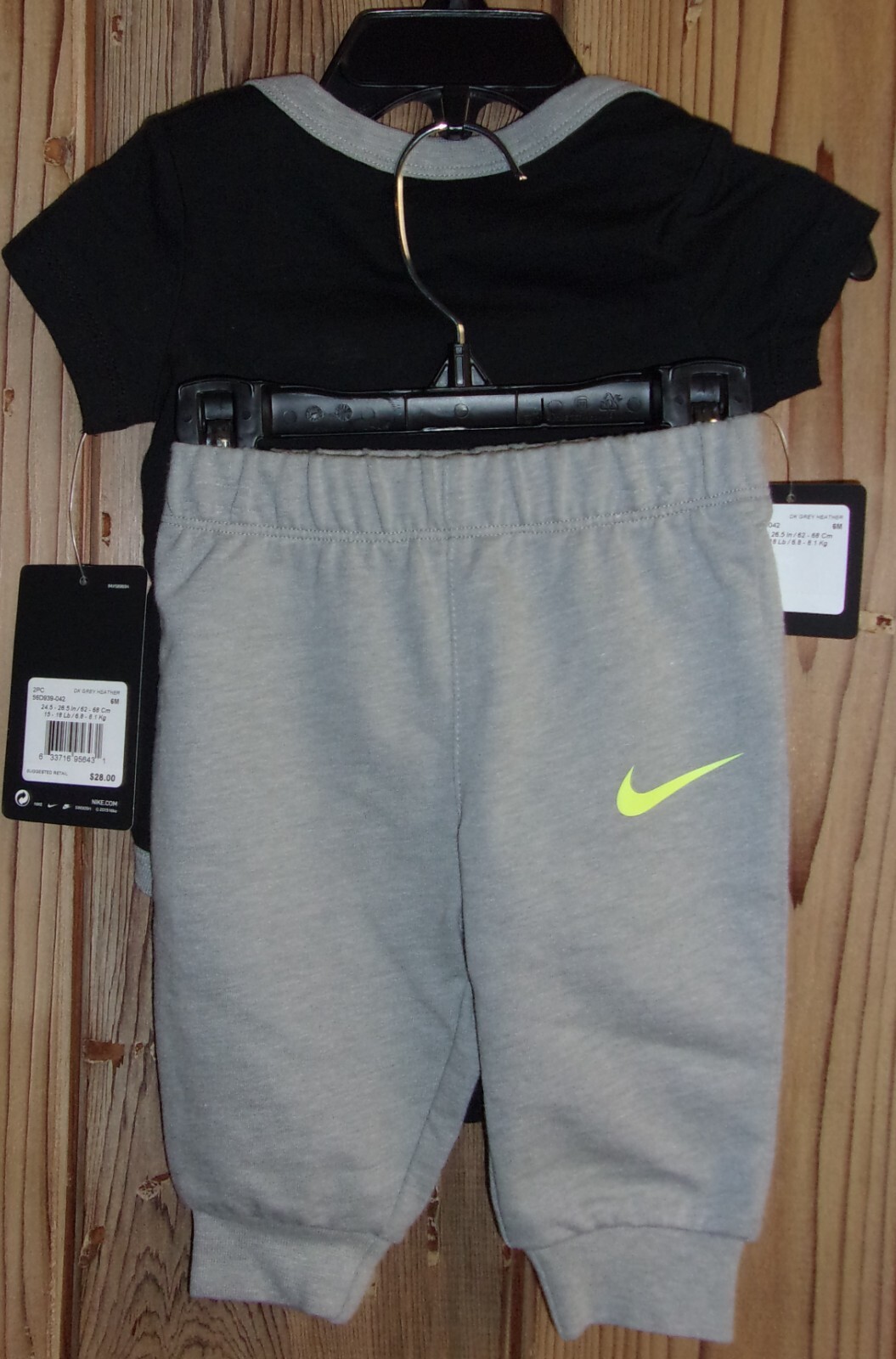 Nike “JUST DO IT” Boy’s Bodysuit & Pant Outfit BLACK Size: 6 months NWT $28