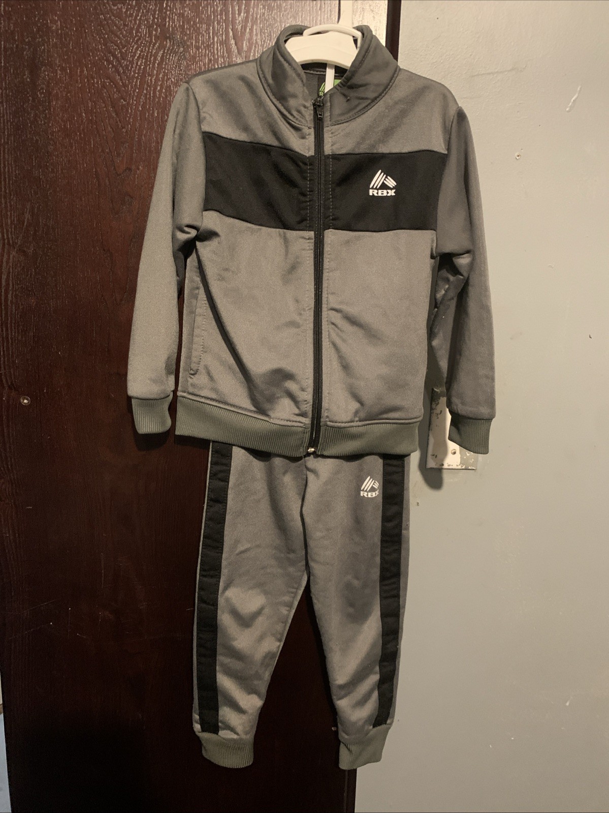 Boys 3T “RBX” Track Suit Gray W/black Trim, ZipTop & Pants GR8 4 Spring & Fall