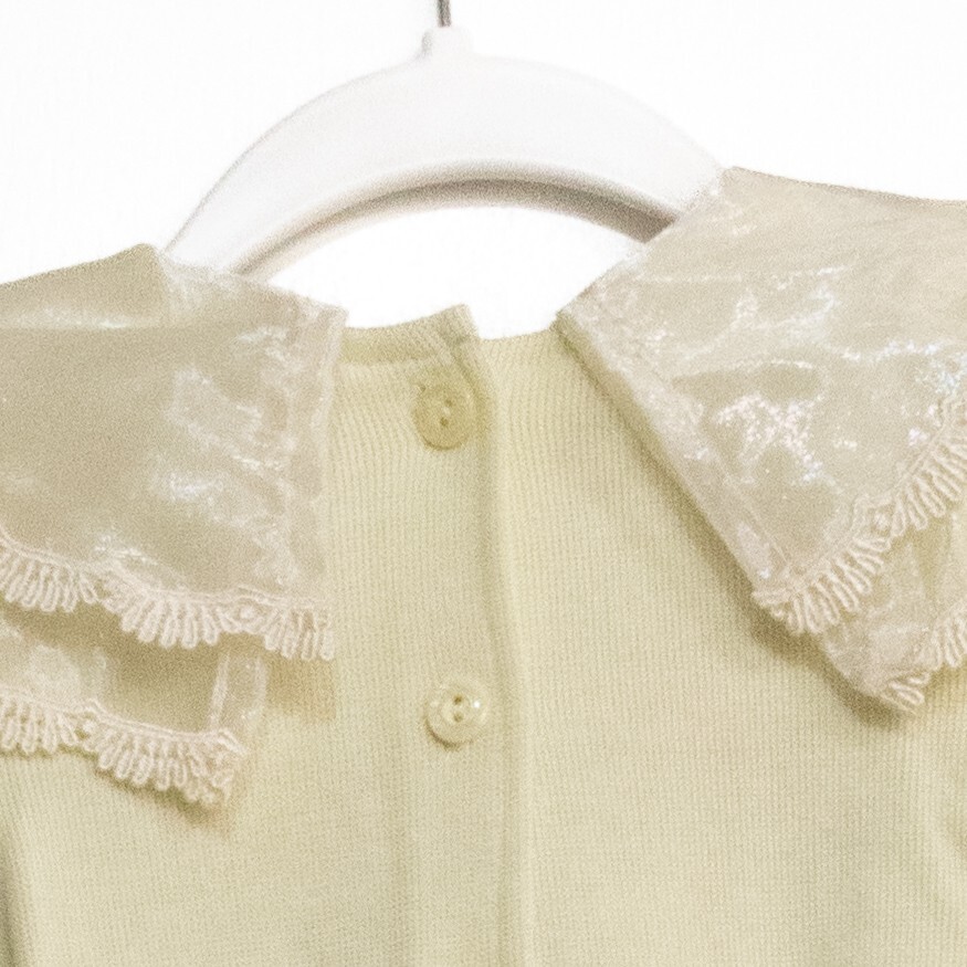L’E Girl Ivory Polycotton Overall Bodysuit Fleece Lace Collar Button 18-24M NWOT