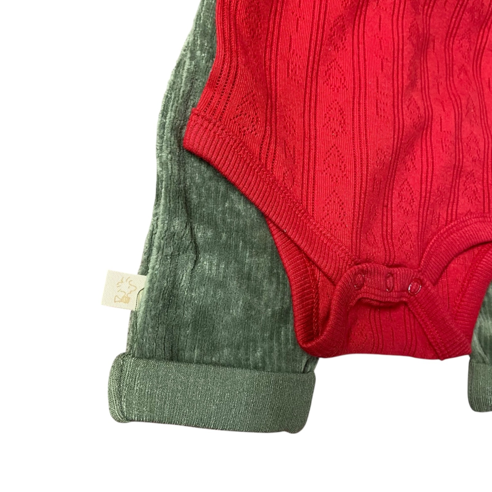 Little Snoopy Baby Peanuts Christmas 2-Piece Bodysuit and Pants Set 3-6M NEW