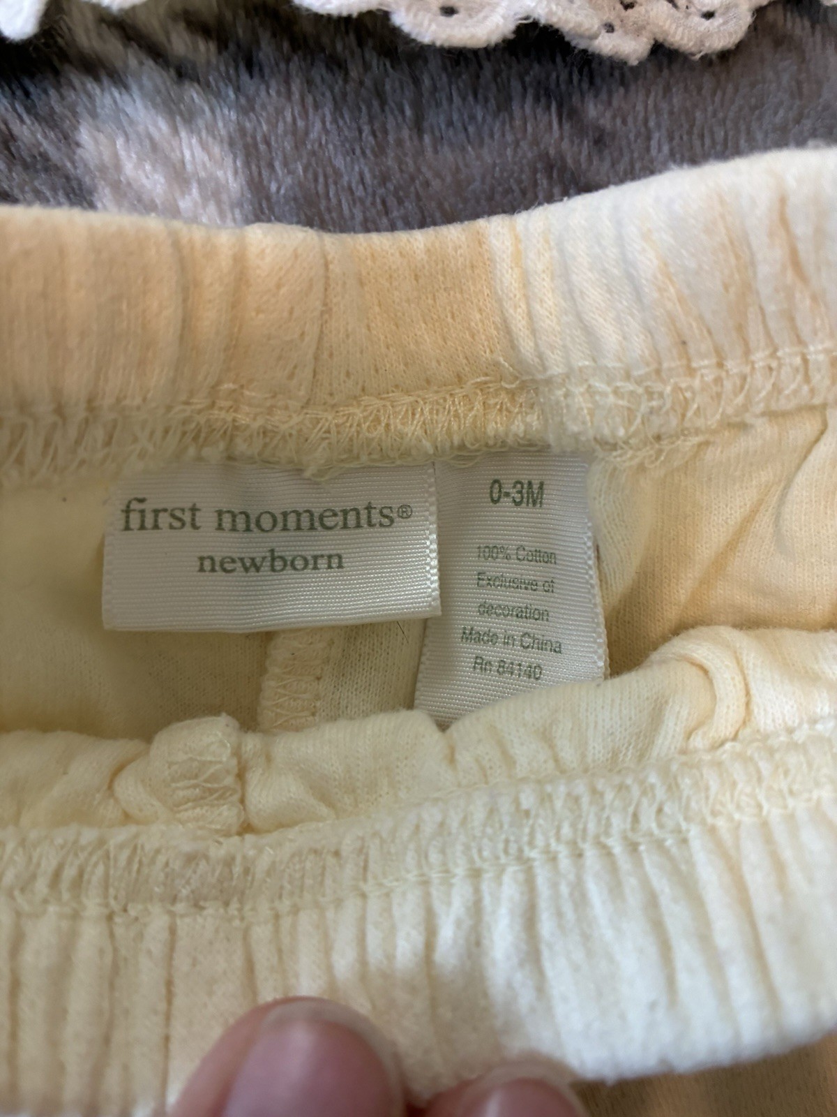 First Moments Girls 0-3M 2Pc Cotton Knit Pants Set Ivory Floral Embroidered