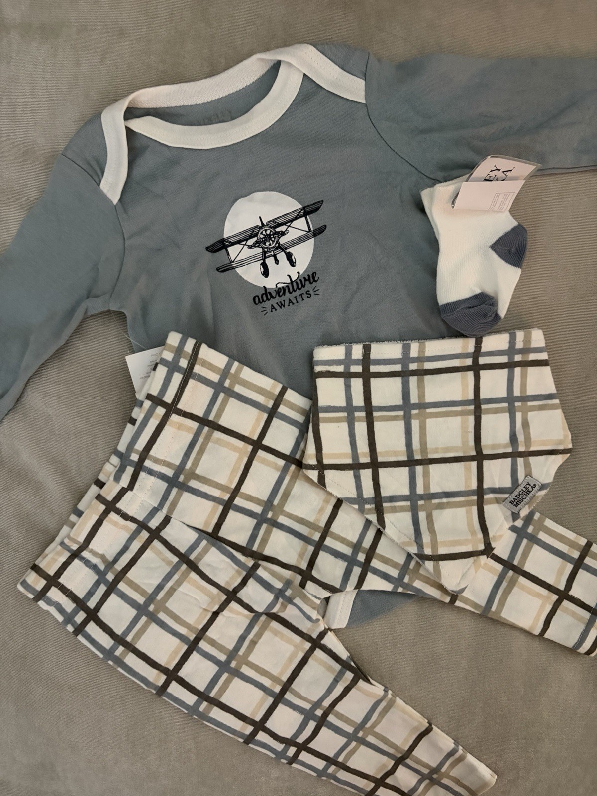 Adventure Awaits Baby Clothes Set 4 Piece 6-9 Months