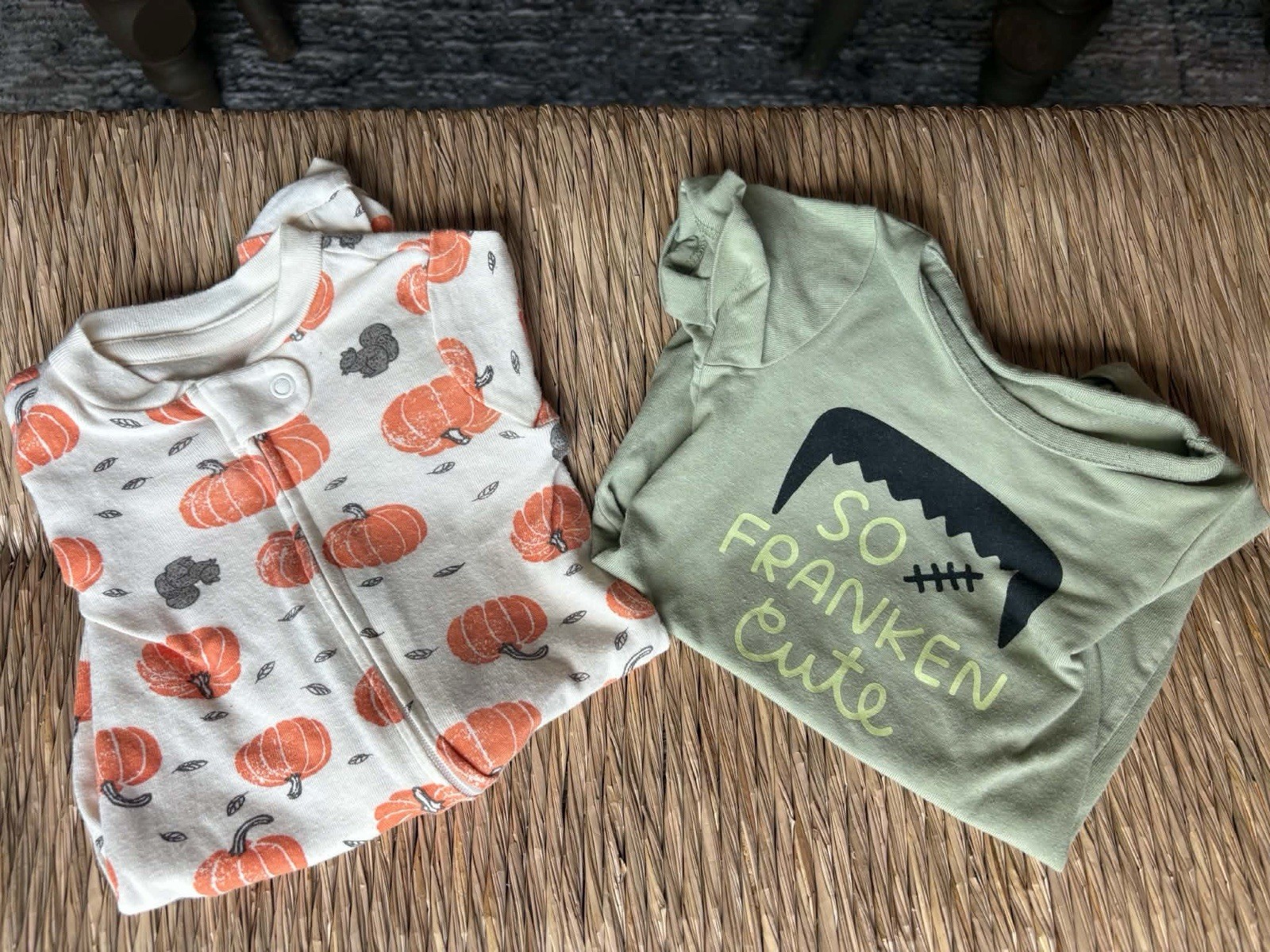 2pc Halloween Pumpkin Zip Footed Pajama & T-Shirt Outfit Set Unisex 0-3M