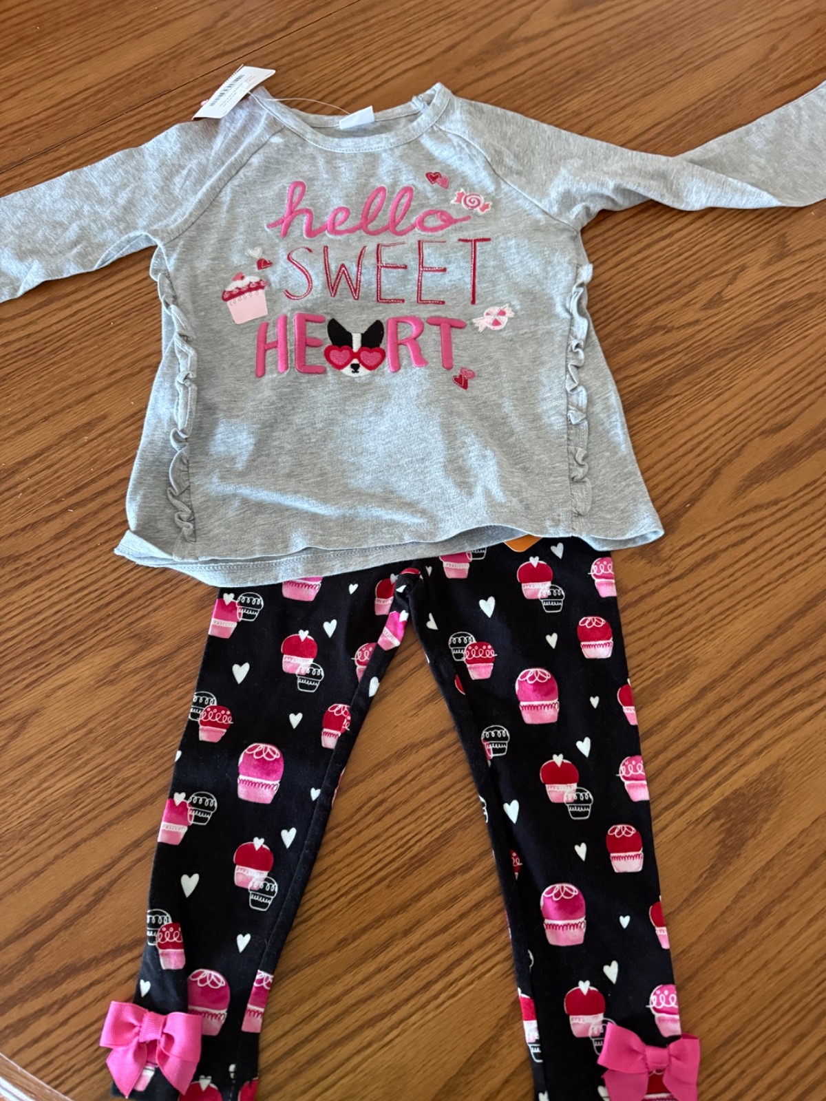 NEW GIRL SWEET HEART OUTFIT SIZE 2T