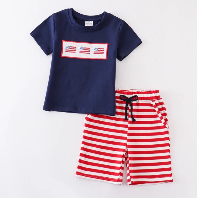 NEW Boutique 4th of July US Flag Smocked Boys Shorts Outfit Set