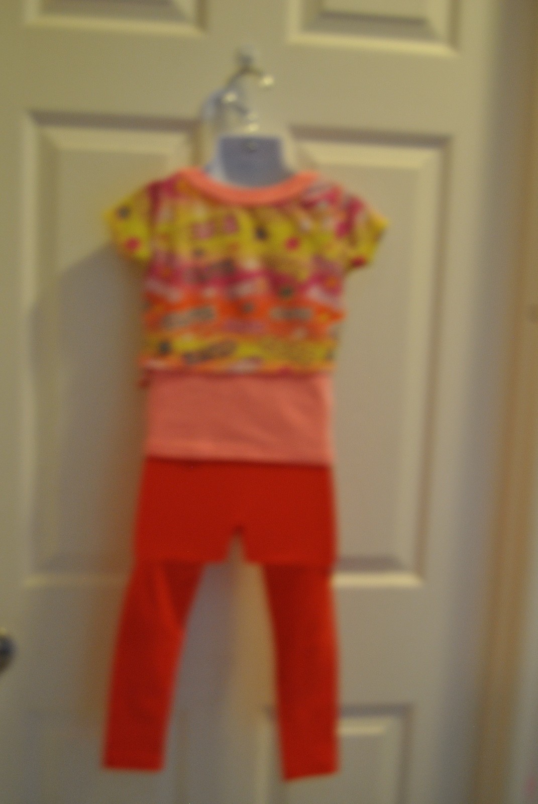 Kids Shirt by Garanimals Size 3T, Size 3T Pants by Carter’s RN 15897