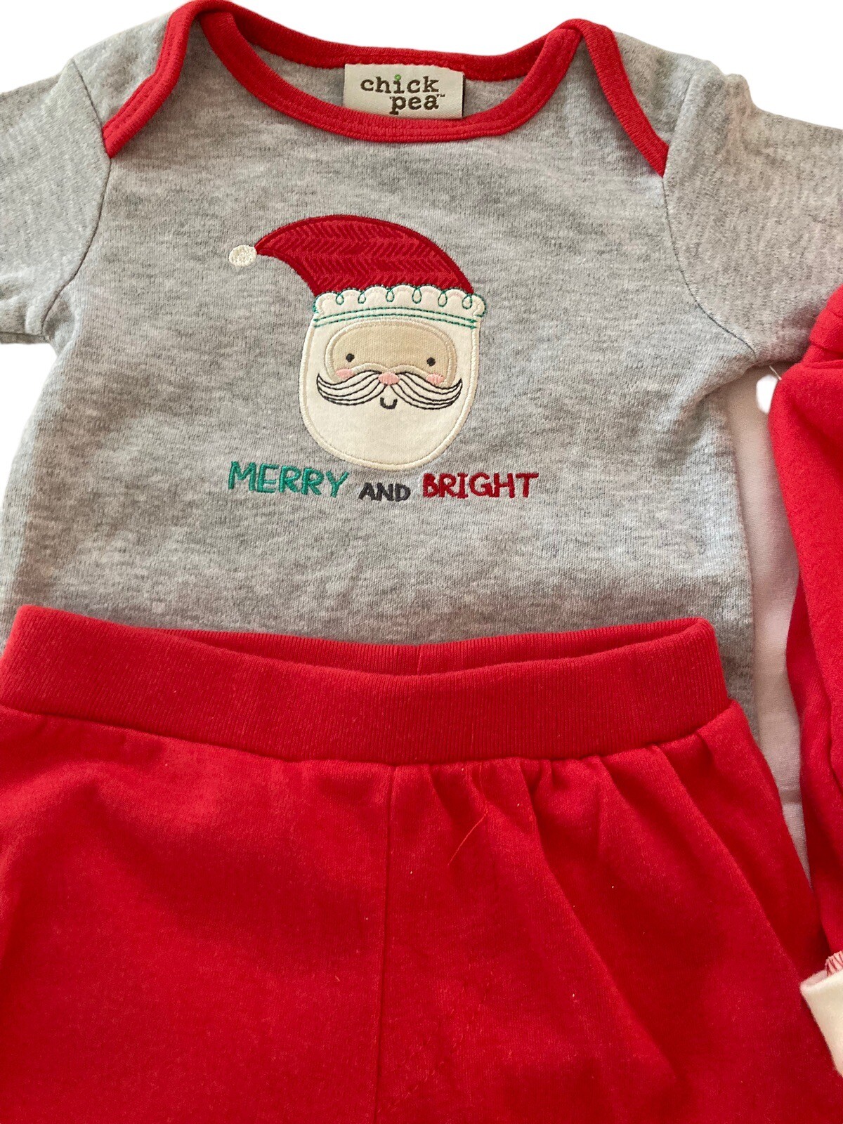 NEW Chick Pea Christmas Infant Set 3 Pc 0-3 Months Shirt Pant Santa Hat Boy Girl